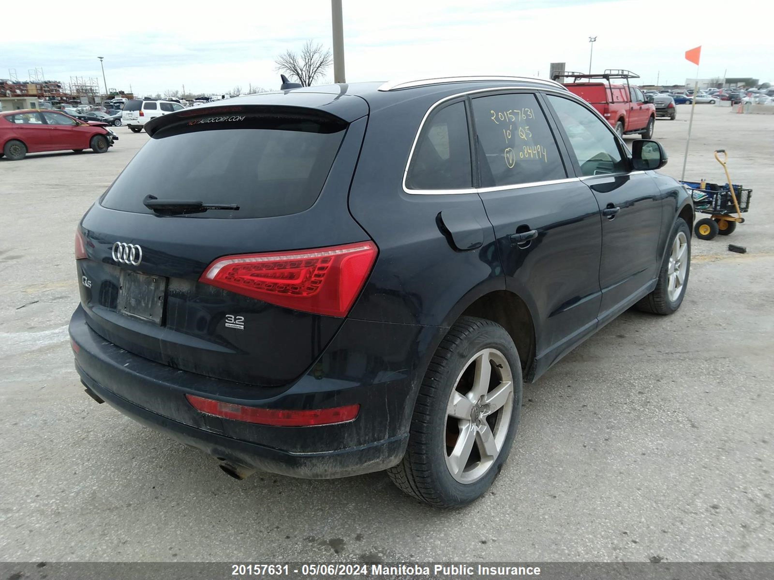 Photo 3 VIN: WA1LKAFP8AA084494 - AUDI Q5 