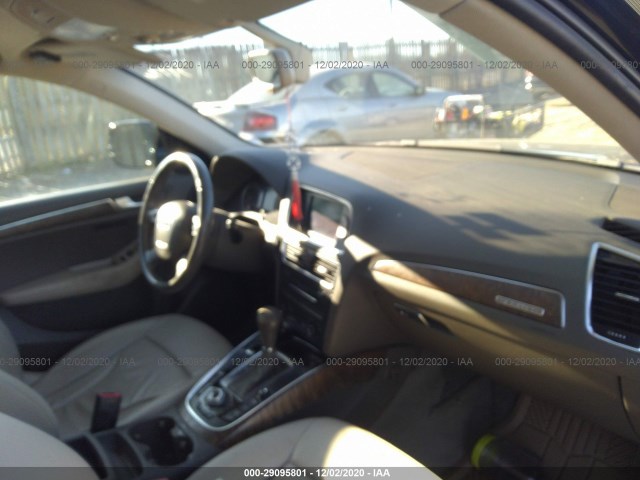 Photo 4 VIN: WA1LKAFPXAA031425 - AUDI Q5 