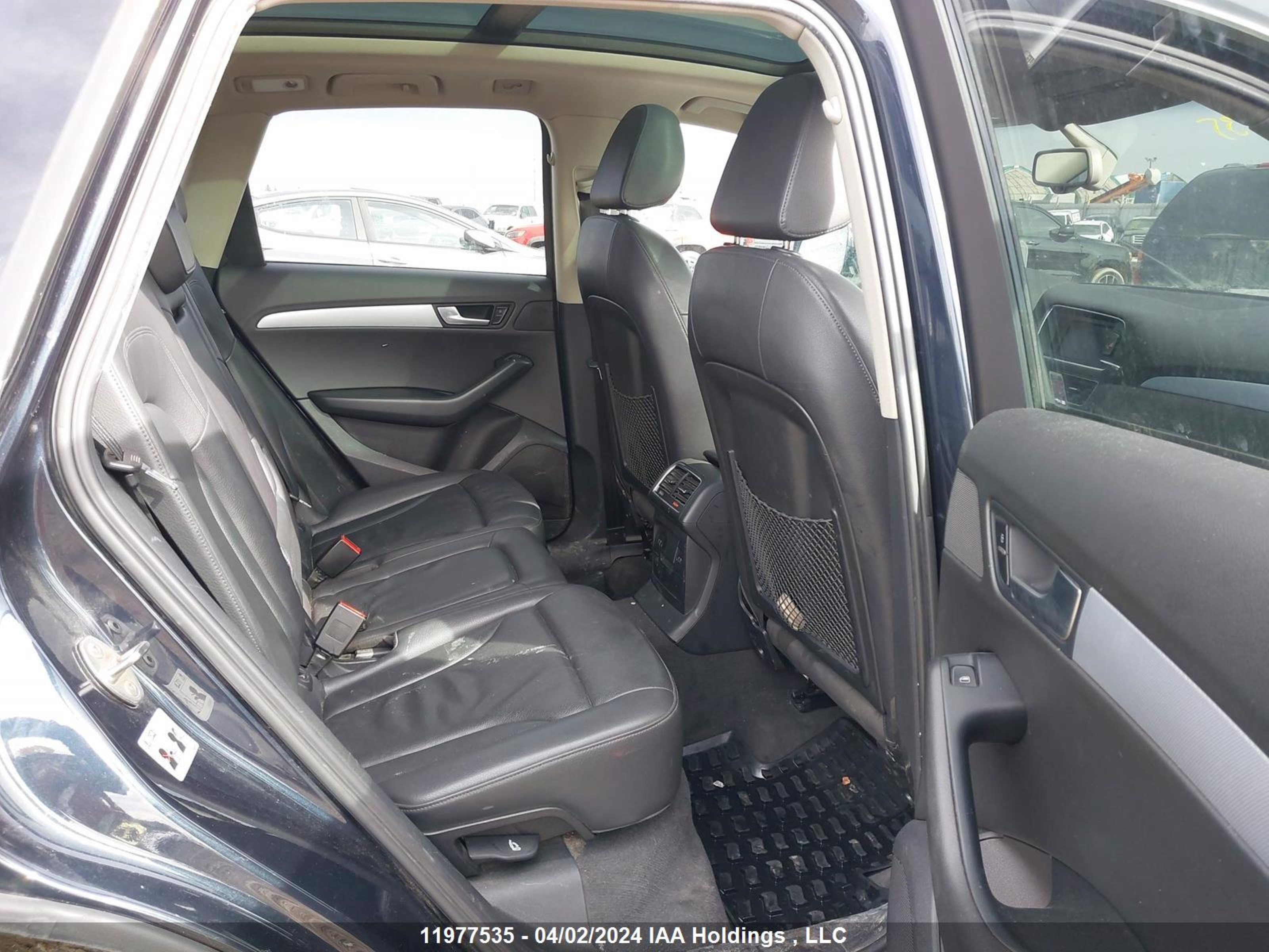 Photo 7 VIN: WA1LKCFP0CA061192 - AUDI Q5 