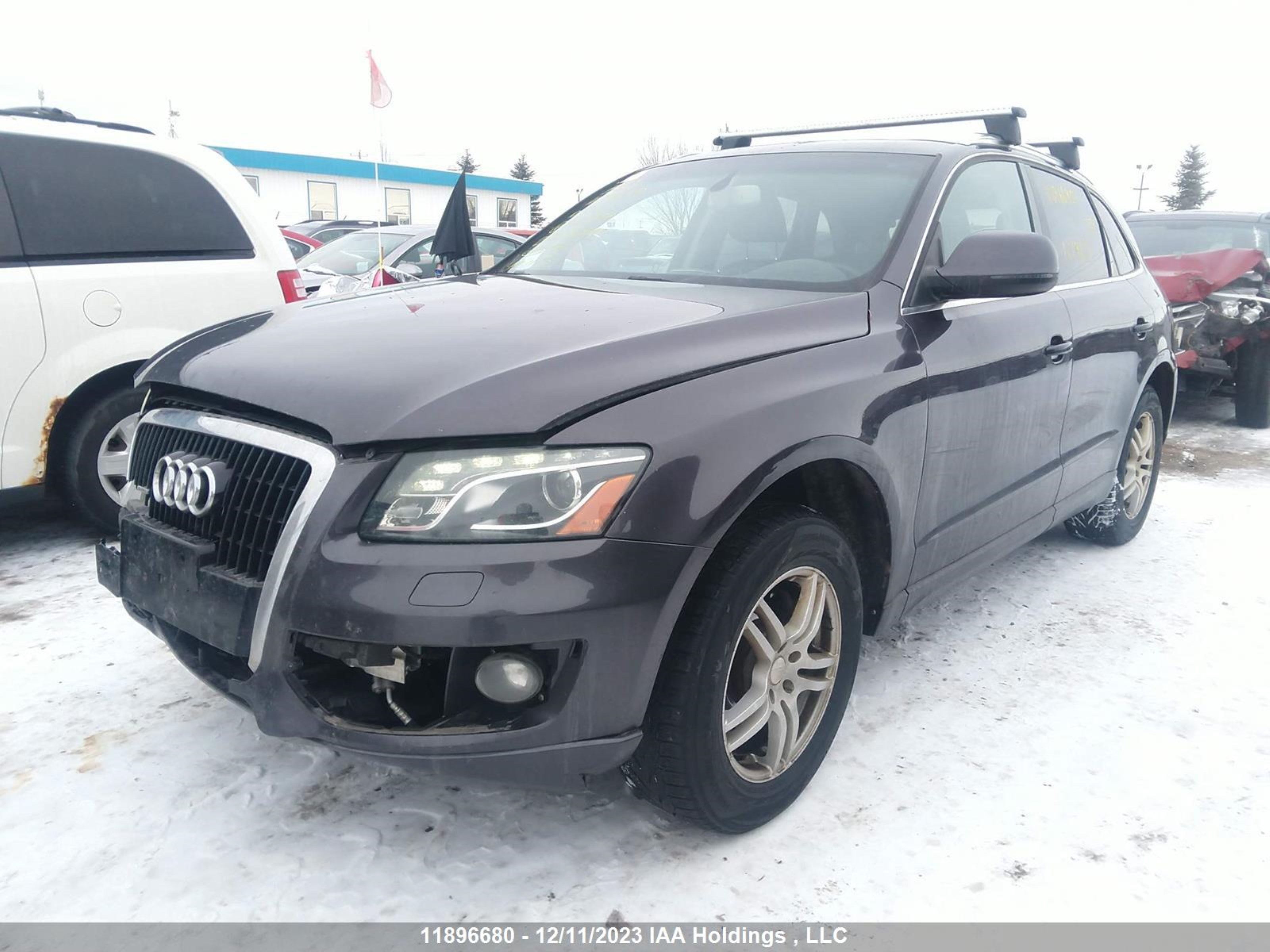 Photo 1 VIN: WA1LKCFP7AA016747 - AUDI Q5 