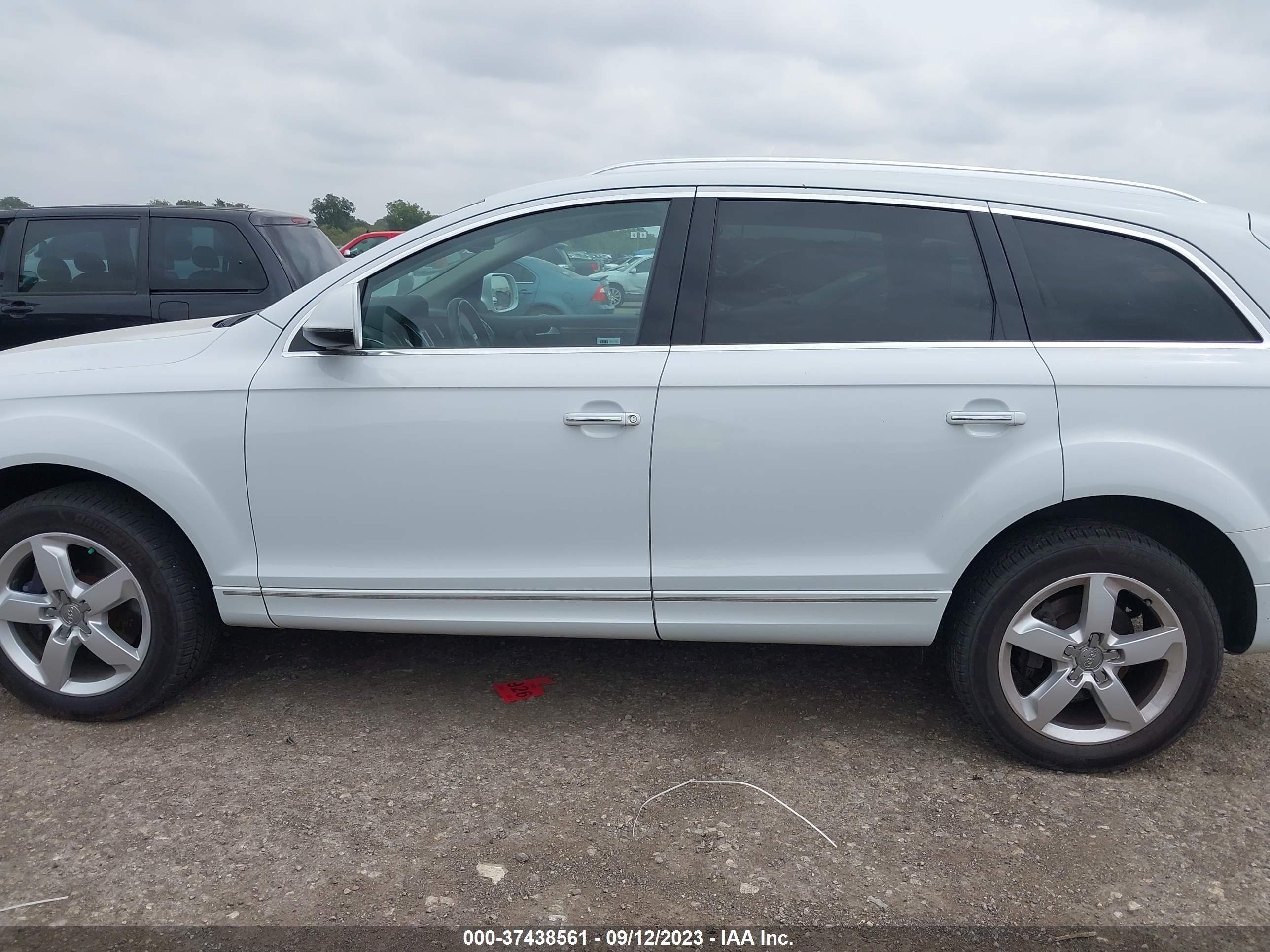 Photo 13 VIN: WA1LMAFE0DD010045 - AUDI Q7 