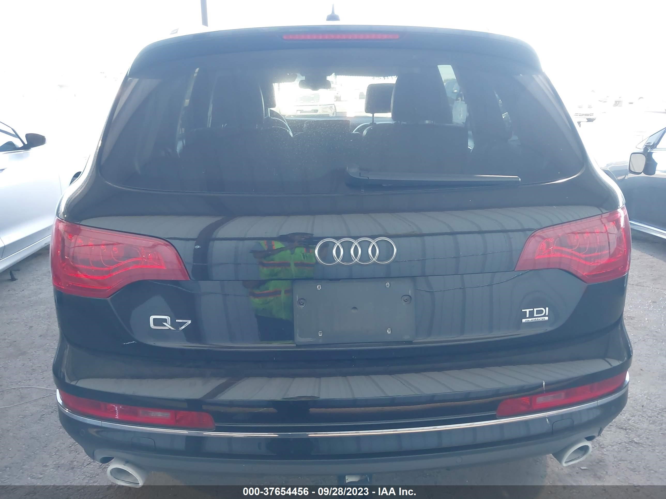 Photo 15 VIN: WA1LMAFE1FD020909 - AUDI Q7 