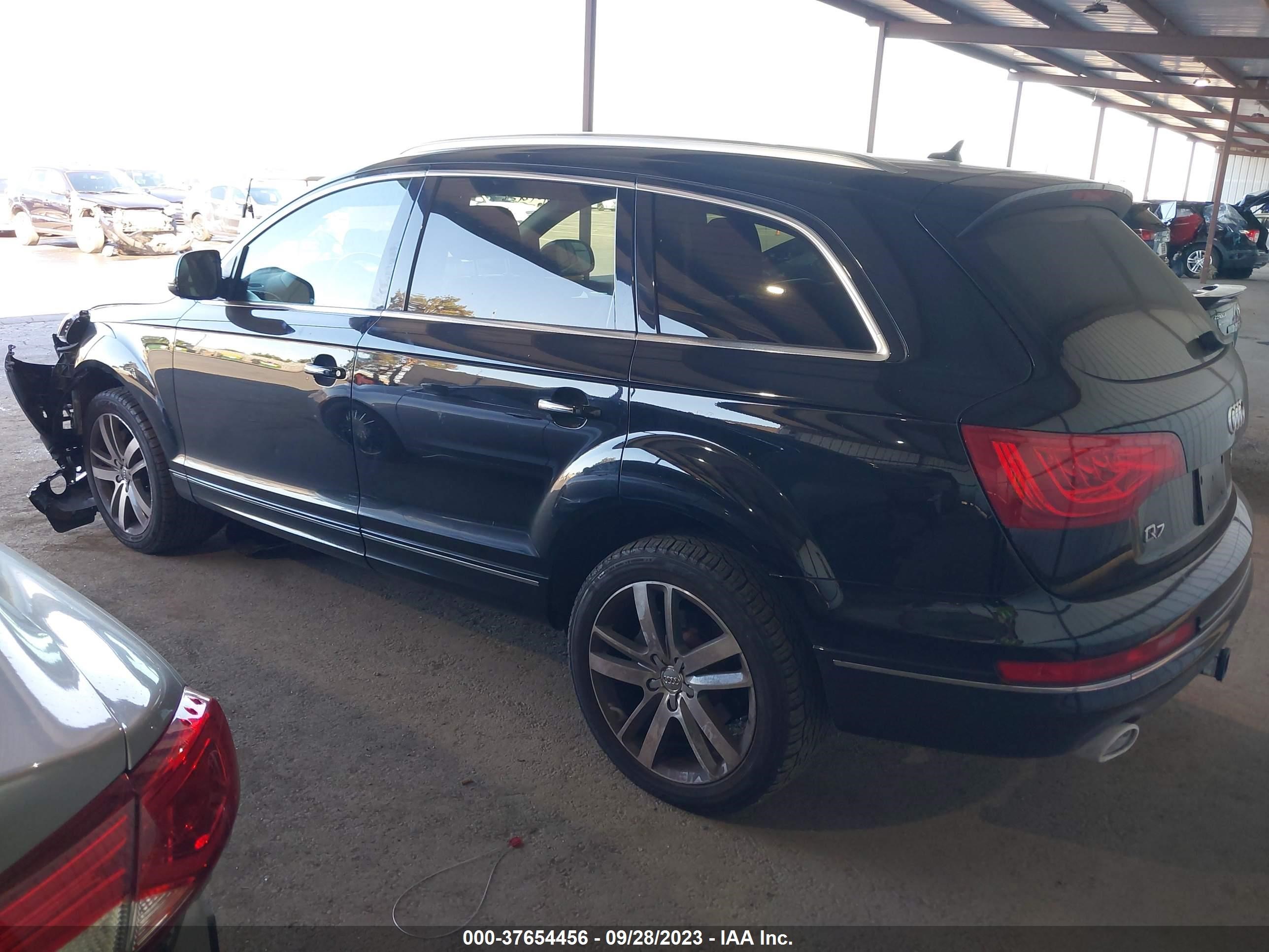 Photo 2 VIN: WA1LMAFE1FD020909 - AUDI Q7 