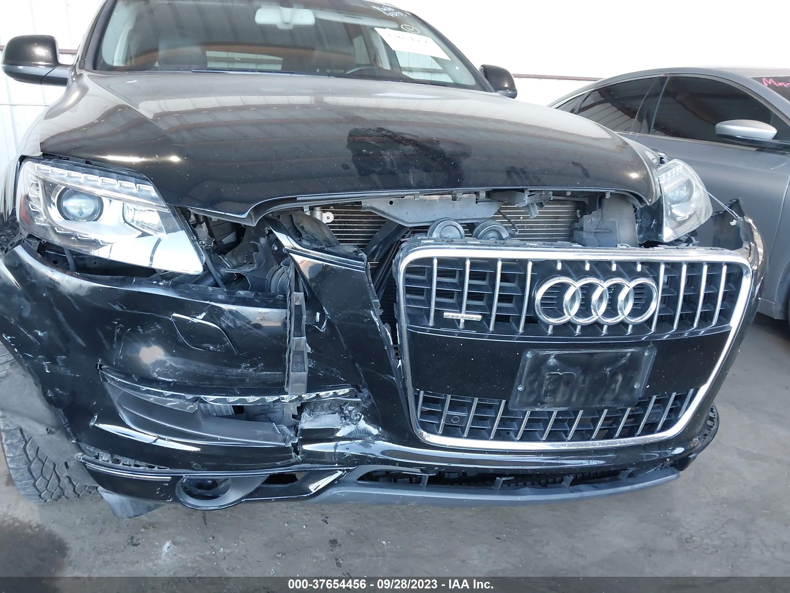 Photo 5 VIN: WA1LMAFE1FD020909 - AUDI Q7 