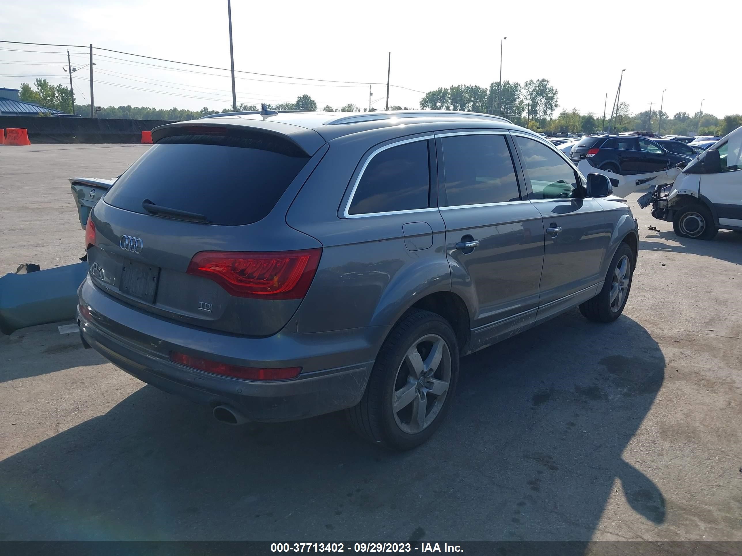 Photo 3 VIN: WA1LMAFE4DD007830 - AUDI Q7 