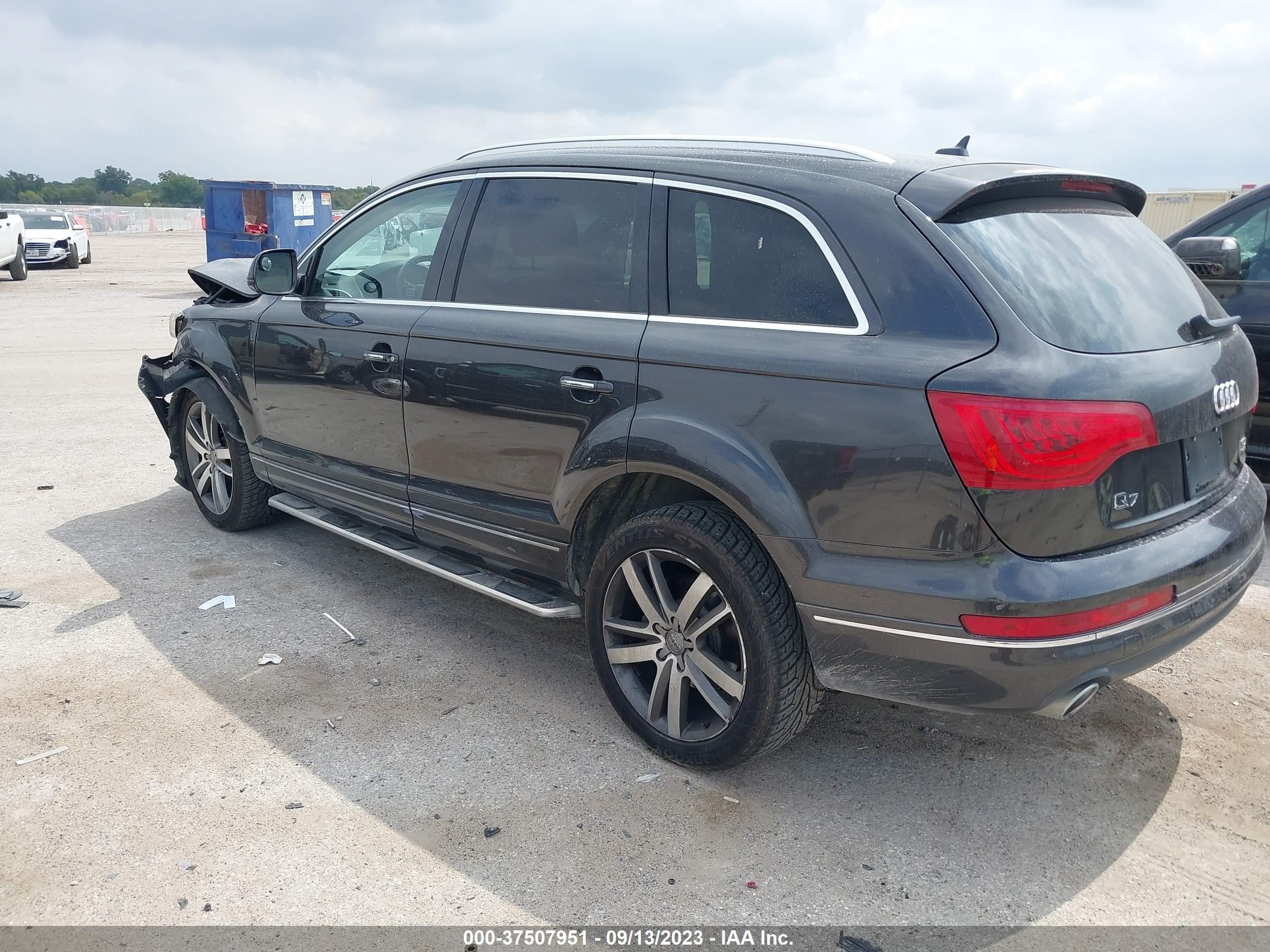 Photo 2 VIN: WA1LMAFE7CD009165 - AUDI Q7 