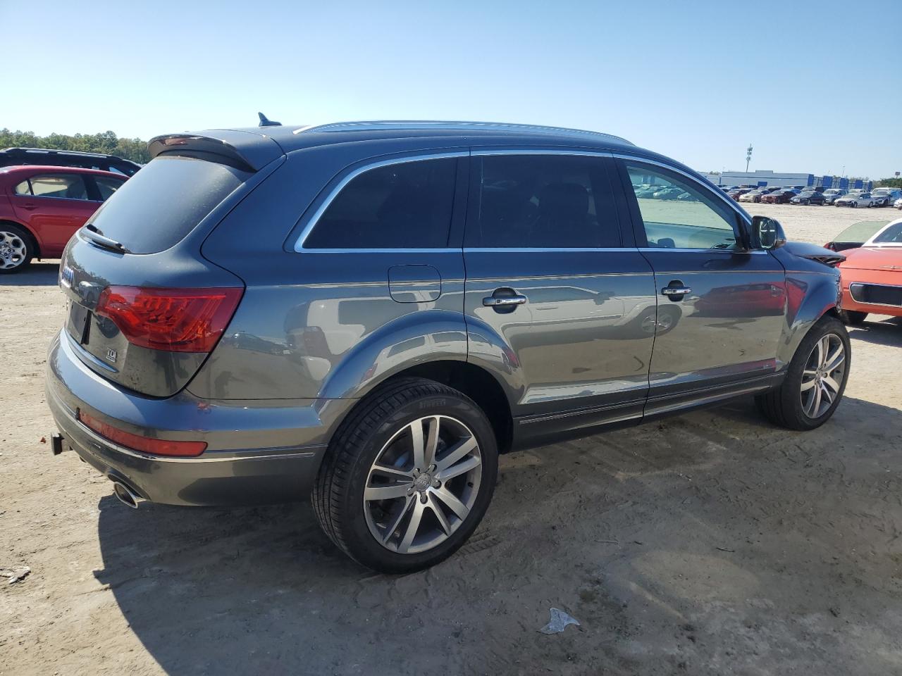 Photo 2 VIN: WA1LMAFE9ED004164 - AUDI Q7 