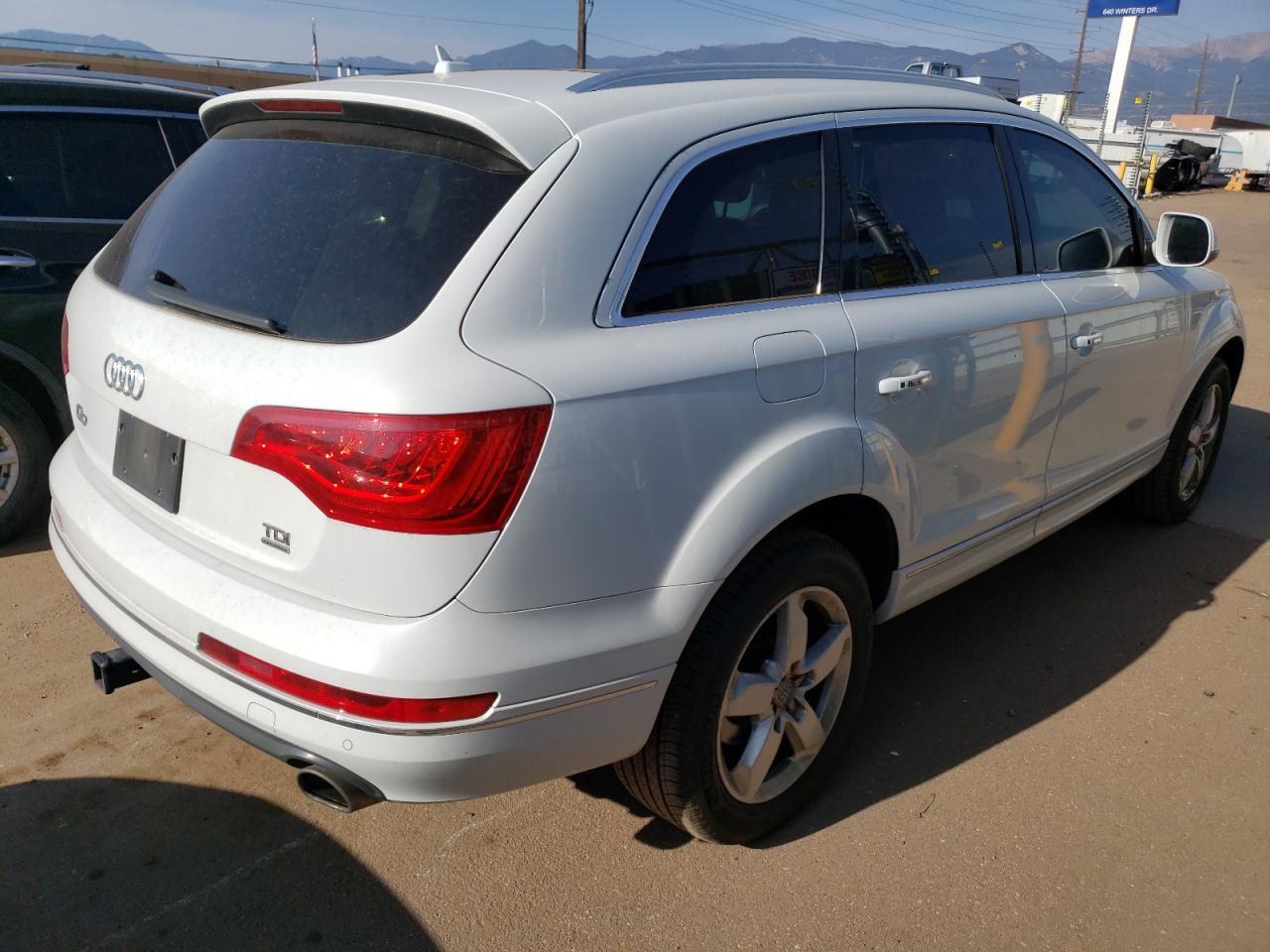 Photo 2 VIN: WA1LMAFE9ED011955 - AUDI Q7 