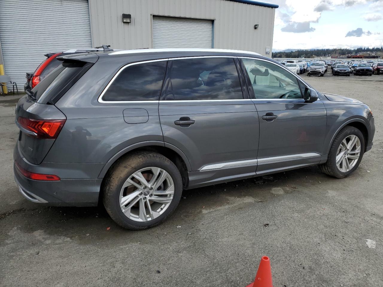 Photo 2 VIN: WA1LXAF77LD007408 - AUDI Q7 