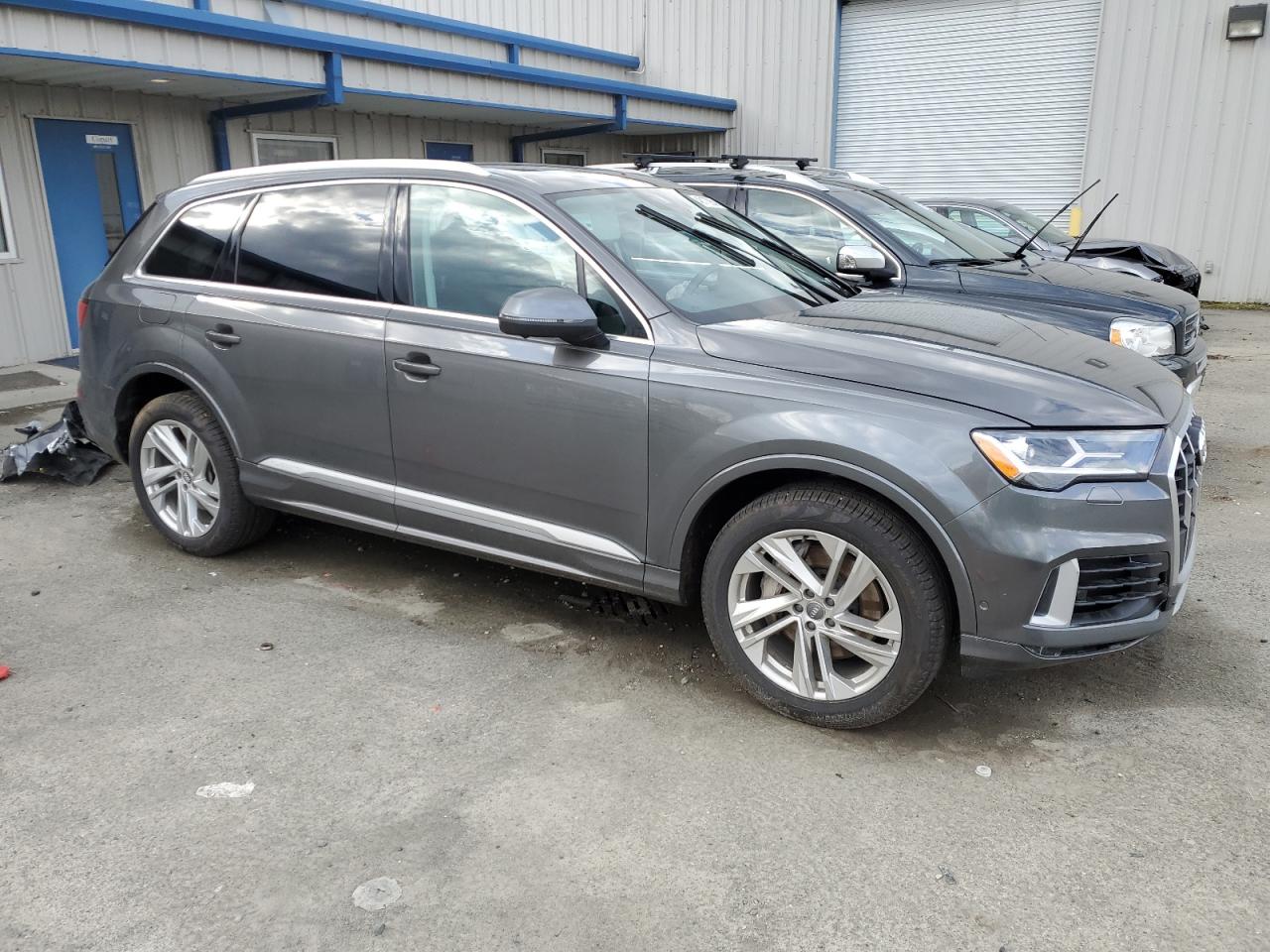 Photo 3 VIN: WA1LXAF77LD007408 - AUDI Q7 