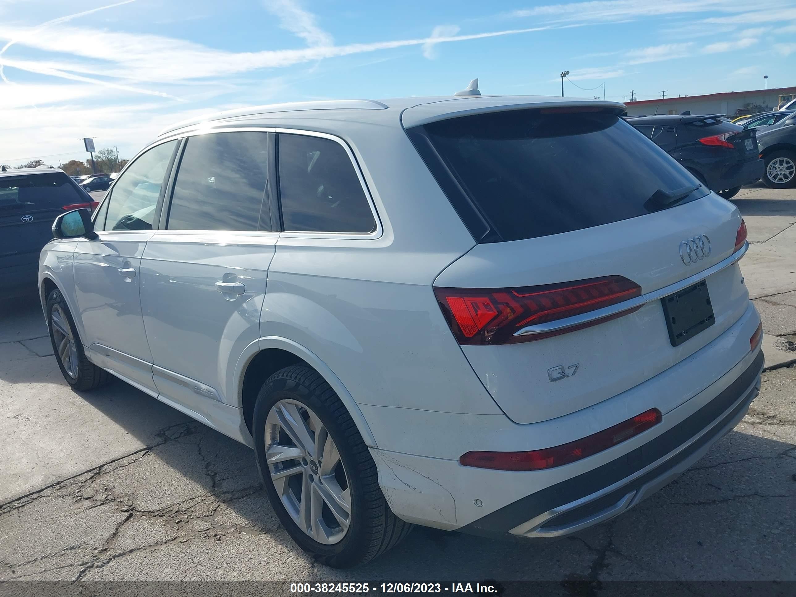 Photo 2 VIN: WA1LXBF73PD011354 - AUDI Q7 