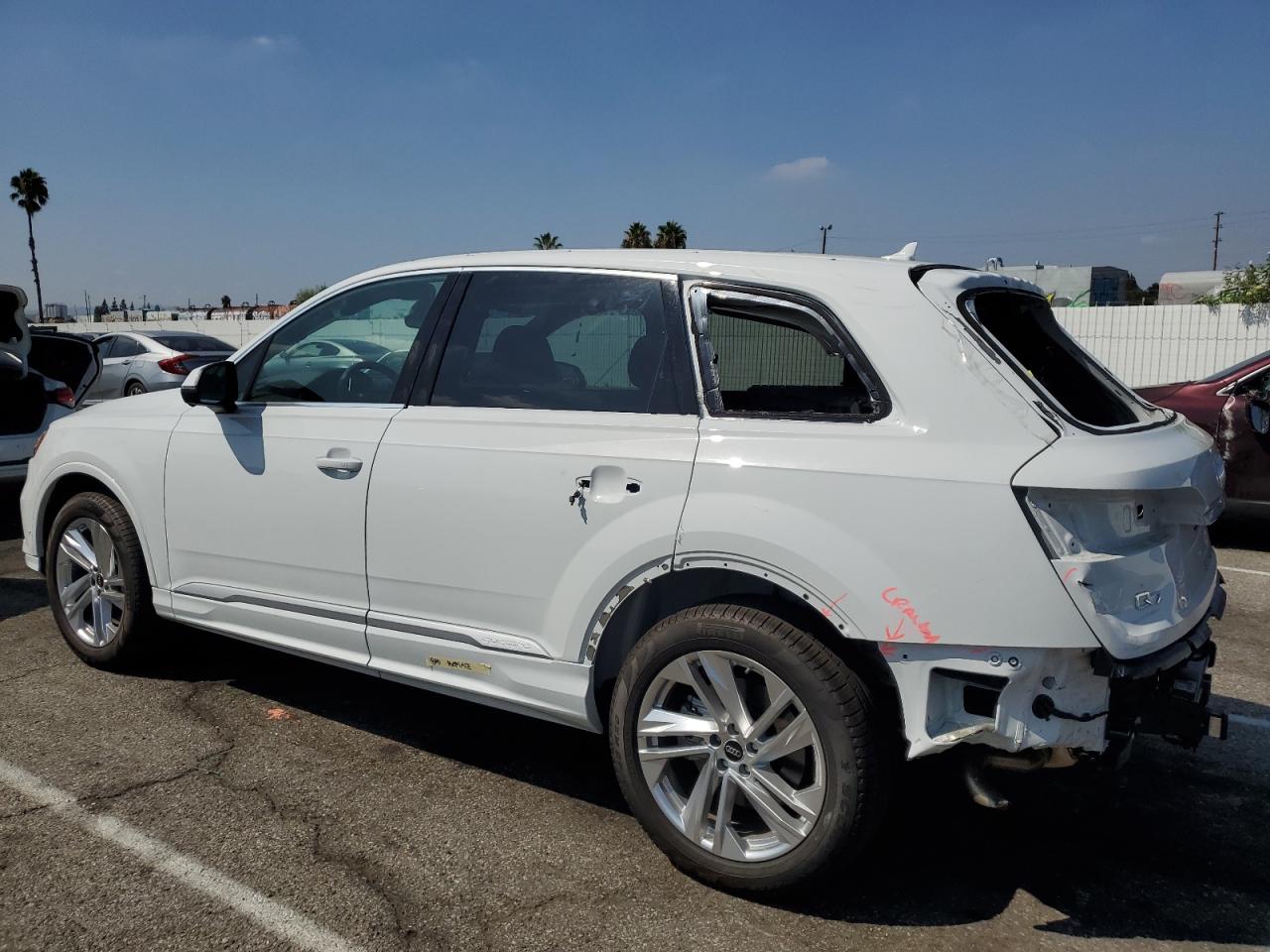 Photo 1 VIN: WA1LXBF75PD006298 - AUDI Q7 