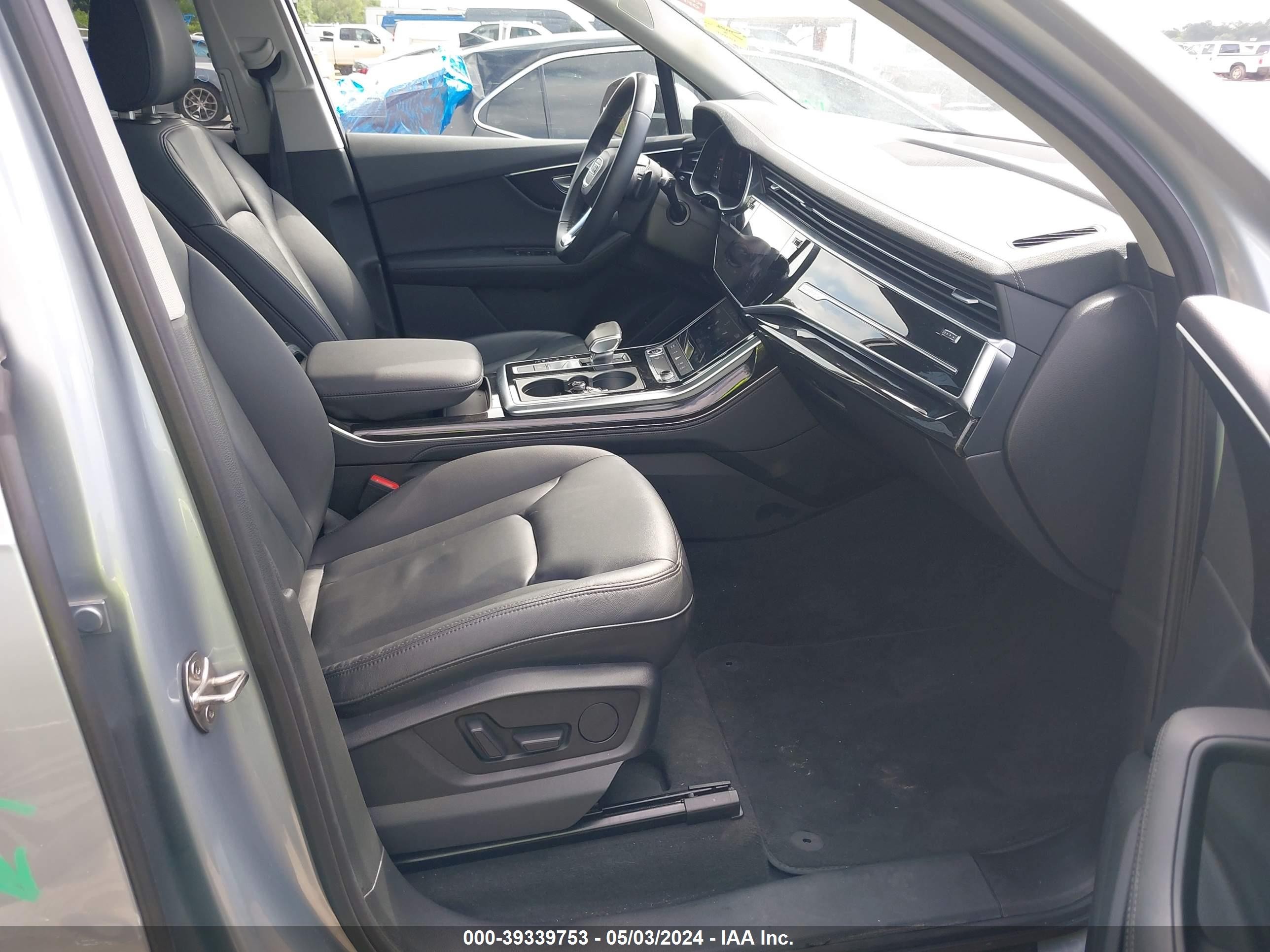 Photo 4 VIN: WA1LXBF76PD008870 - AUDI Q7 