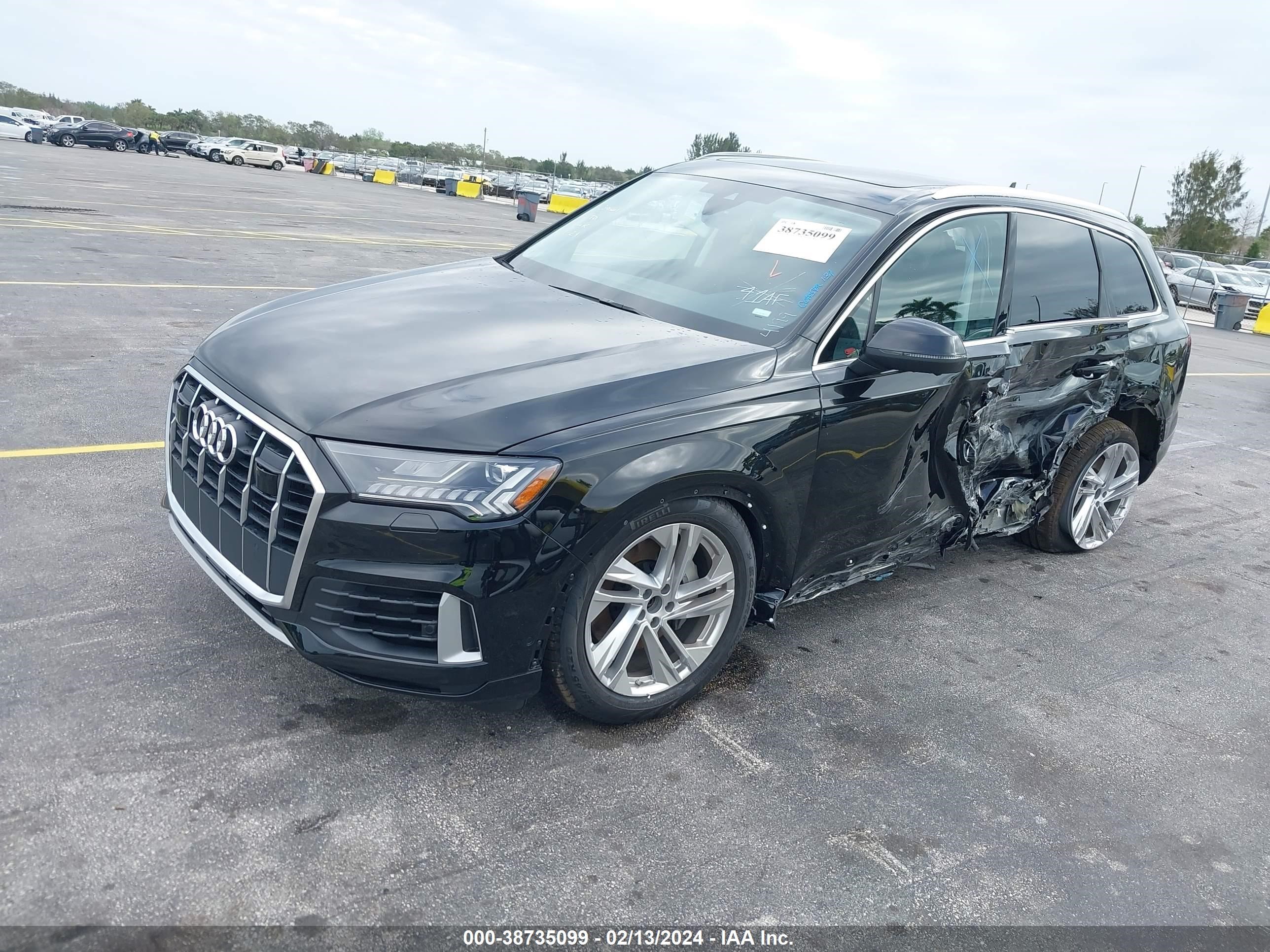 Photo 1 VIN: WA1LXBF78RD005729 - AUDI Q7 