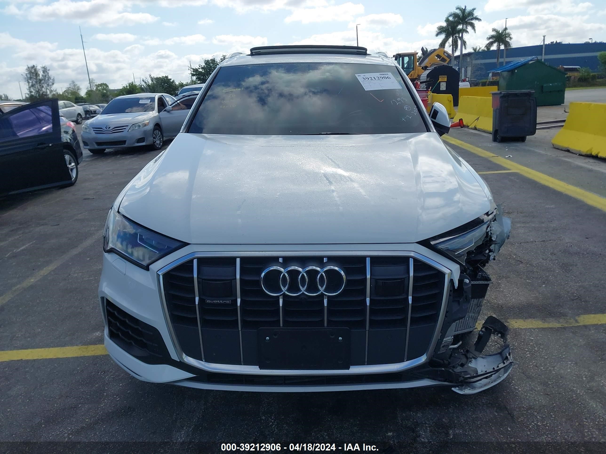 Photo 11 VIN: WA1LXBF79PD011293 - AUDI Q7 