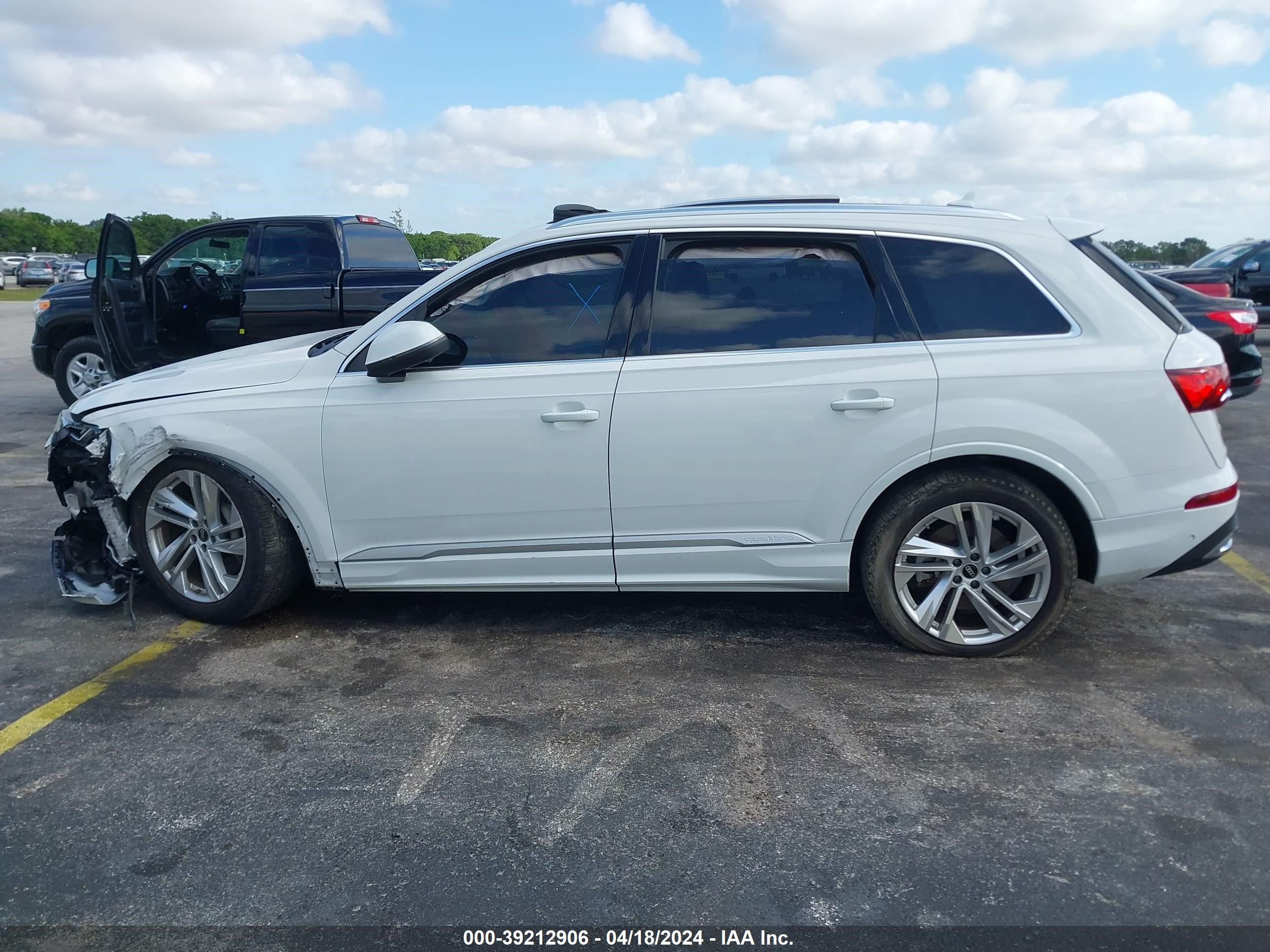 Photo 13 VIN: WA1LXBF79PD011293 - AUDI Q7 