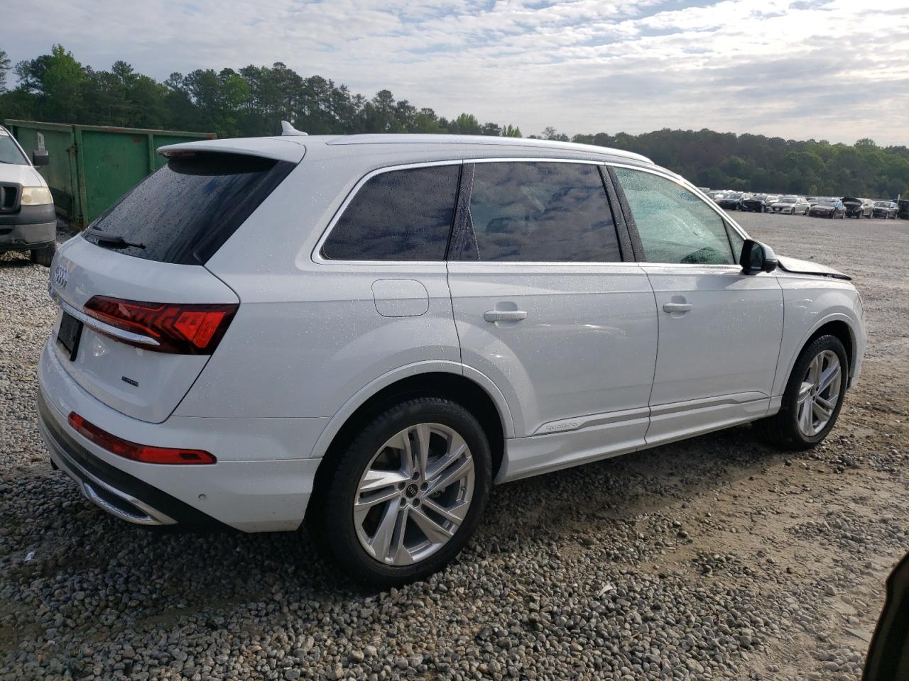 Photo 2 VIN: WA1LXBF7XPD007348 - AUDI Q7 