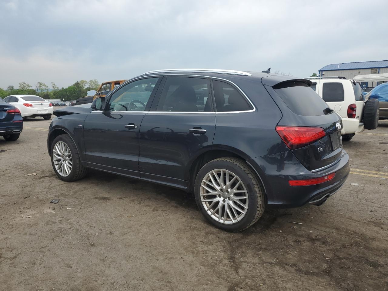 Photo 1 VIN: WA1M2AFP5HA077940 - AUDI Q5 