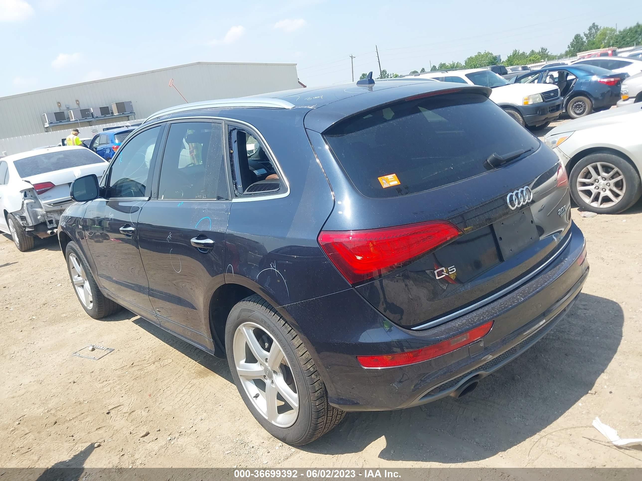 Photo 2 VIN: WA1M2AFP6HA097341 - AUDI Q5 