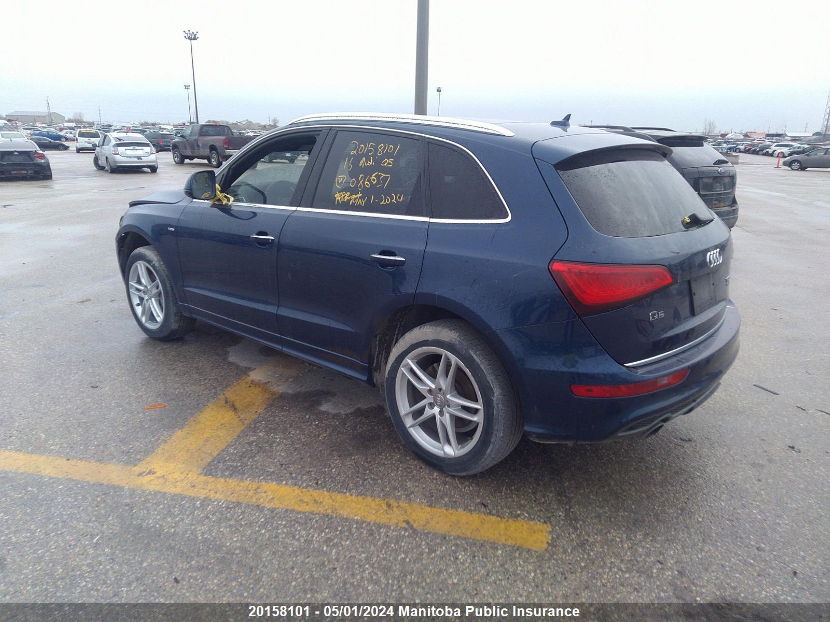 Photo 2 VIN: WA1M2AFP7GA086637 - AUDI Q5 