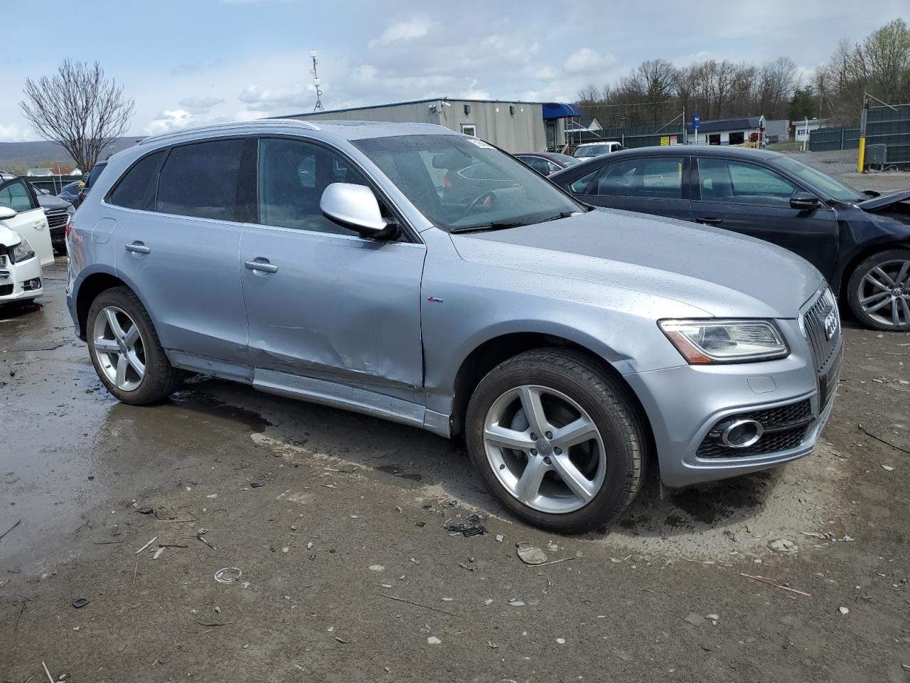 Photo 3 VIN: WA1M2AFPXHA056128 - AUDI Q5 