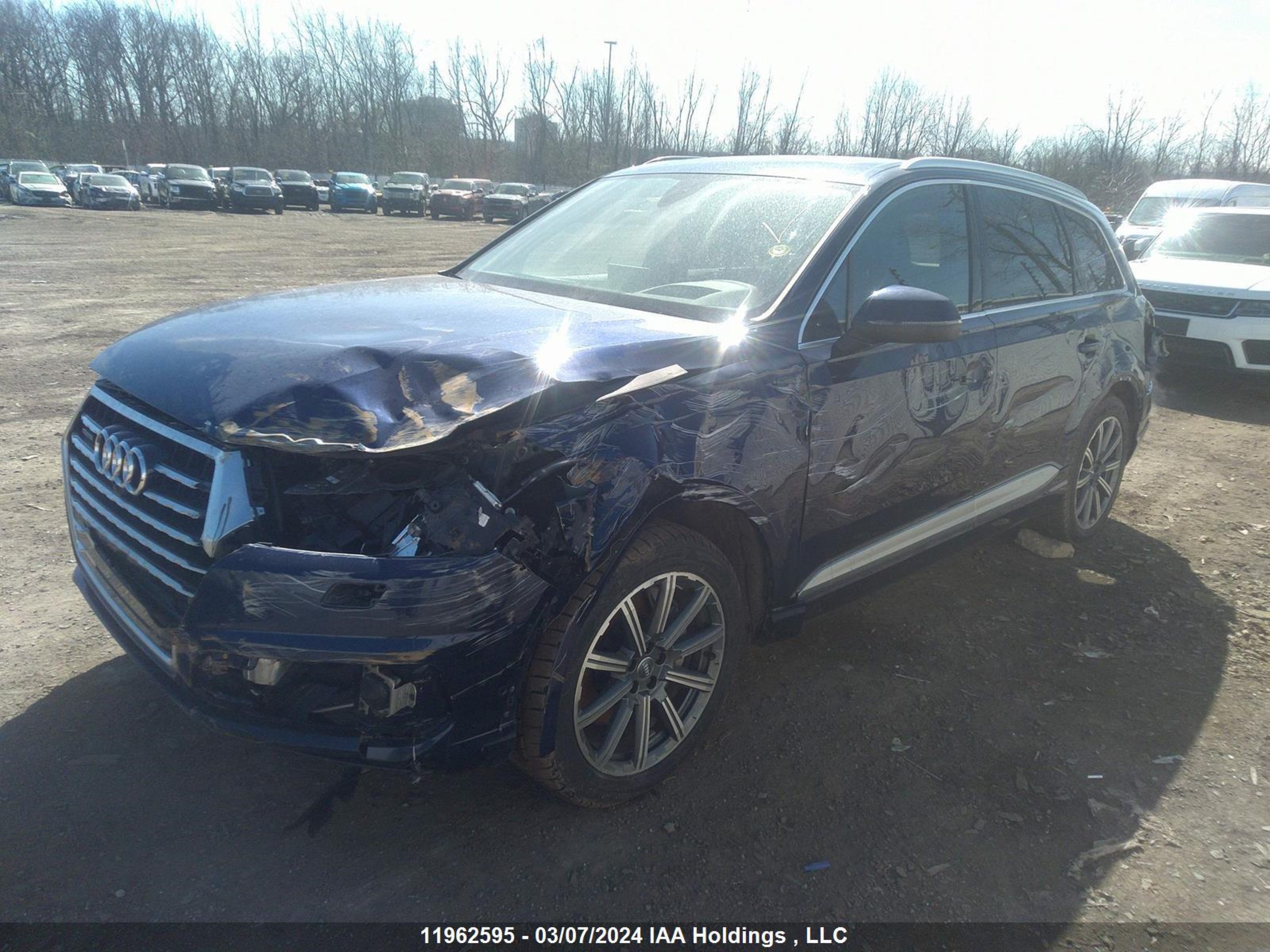 Photo 1 VIN: WA1MHAF73KD029244 - AUDI Q7 