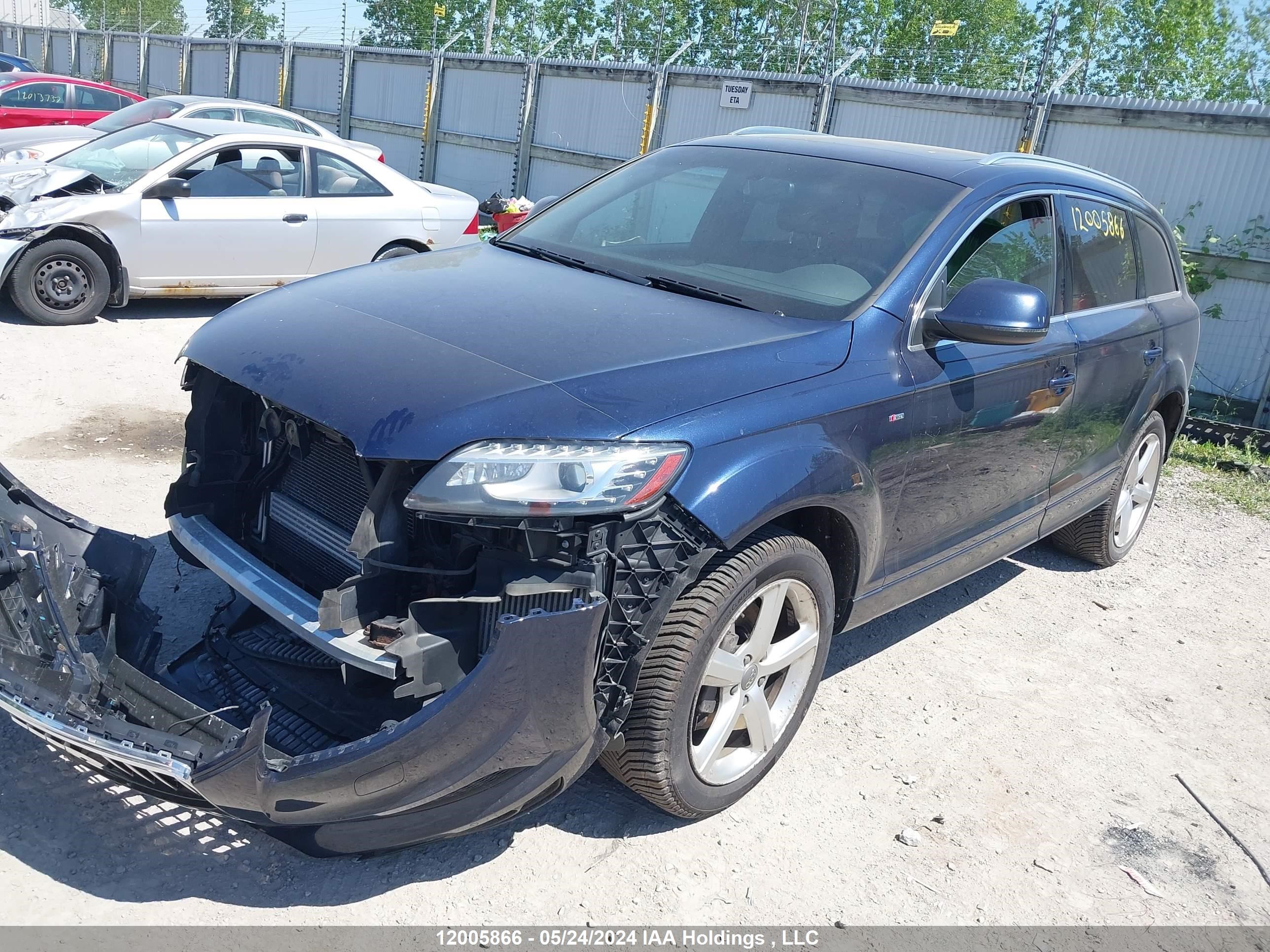 Photo 1 VIN: WA1MMCFE4DD016916 - AUDI Q7 