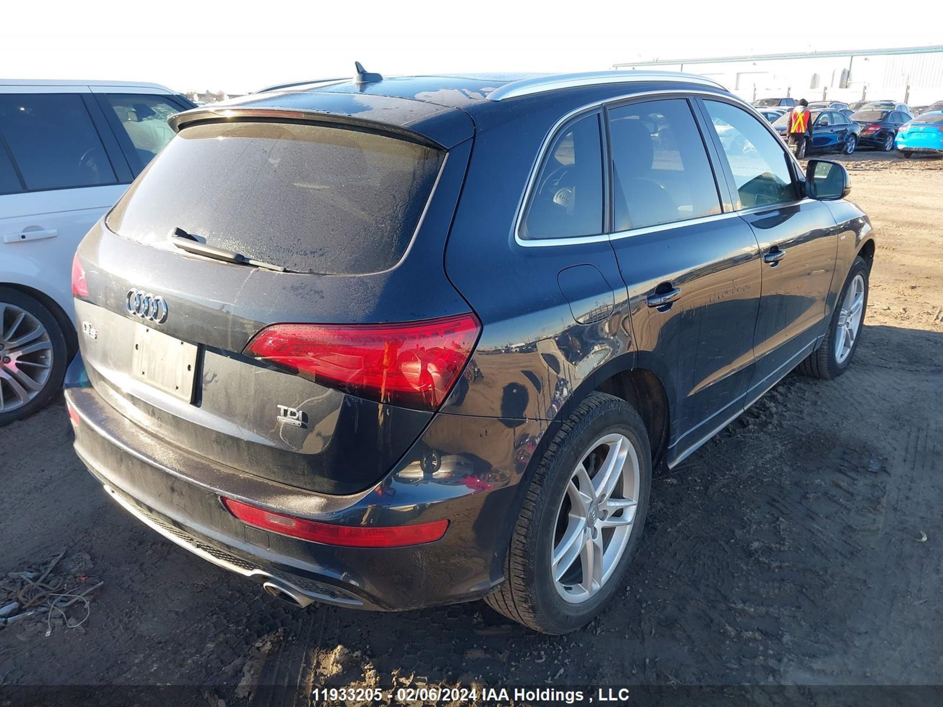 Photo 3 VIN: WA1MMCFPXEA115972 - AUDI Q5 