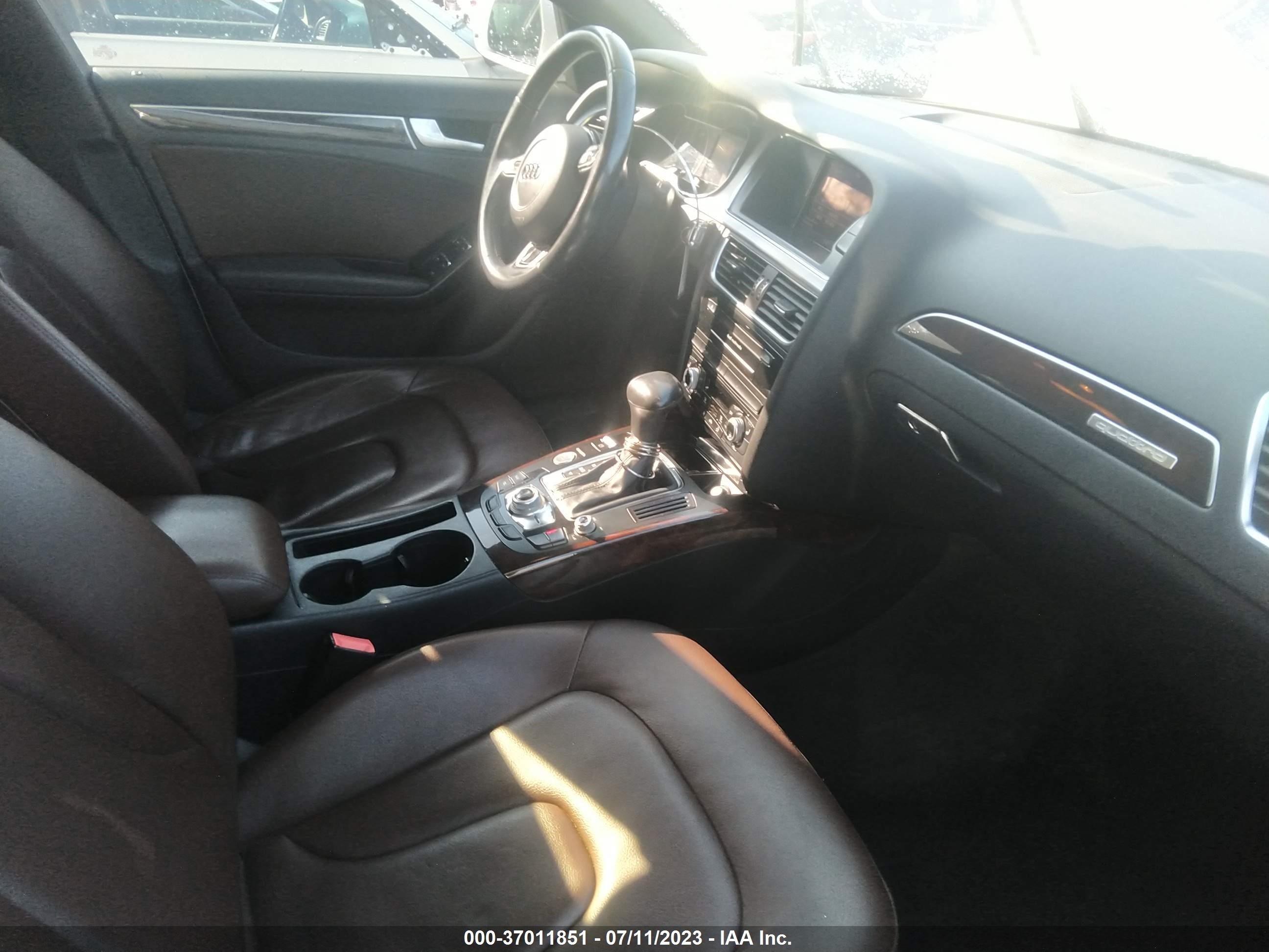 Photo 4 VIN: WA1TFAFL3GA015013 - AUDI A4 