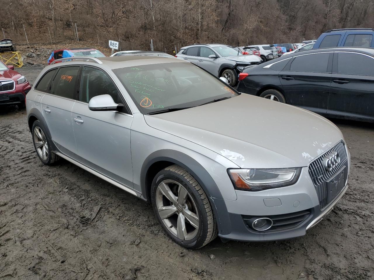 Photo 3 VIN: WA1TFAFL7EA162996 - AUDI A4 