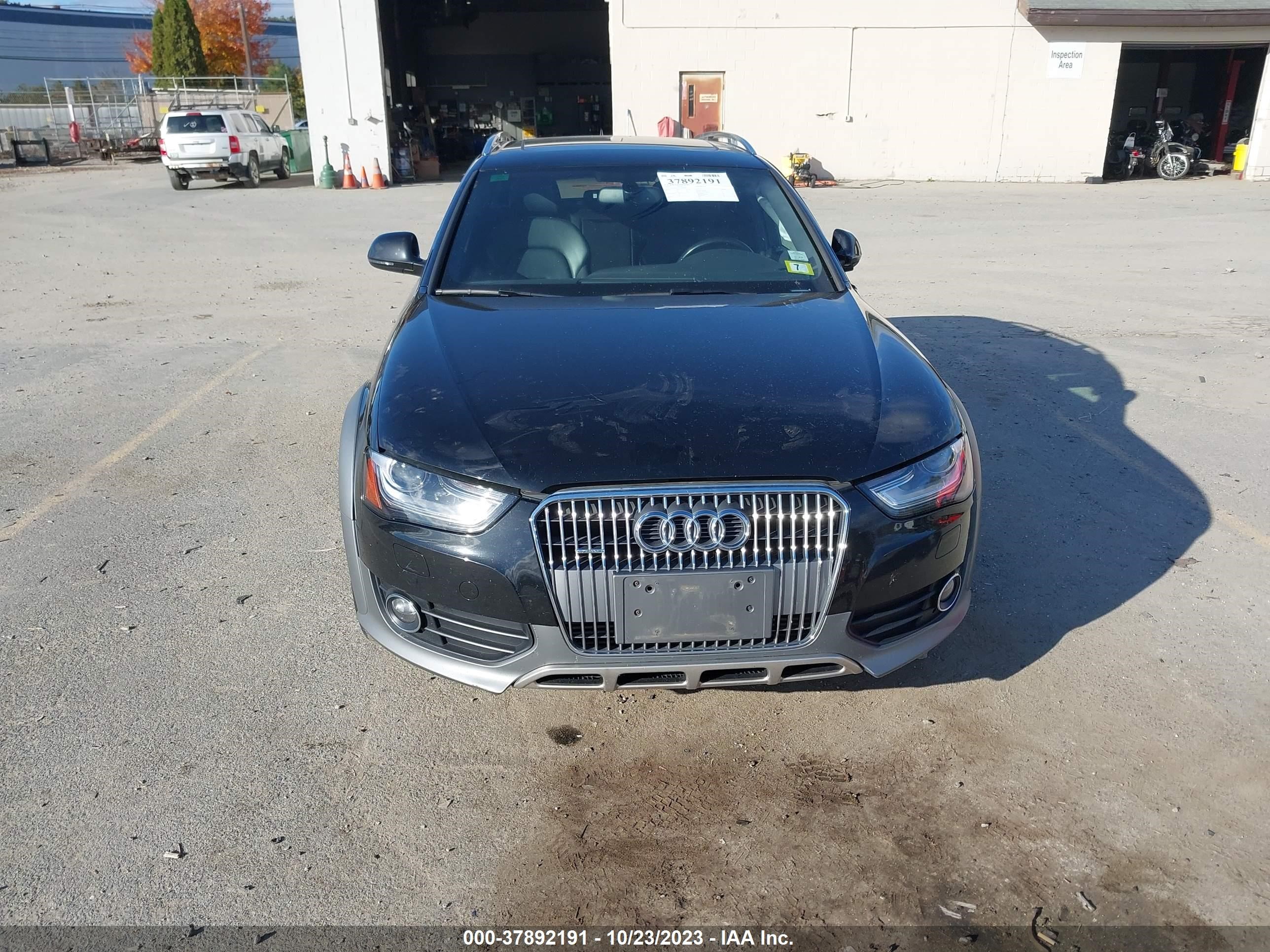 Photo 12 VIN: WA1UFAFL2GA005092 - AUDI ALLROAD 