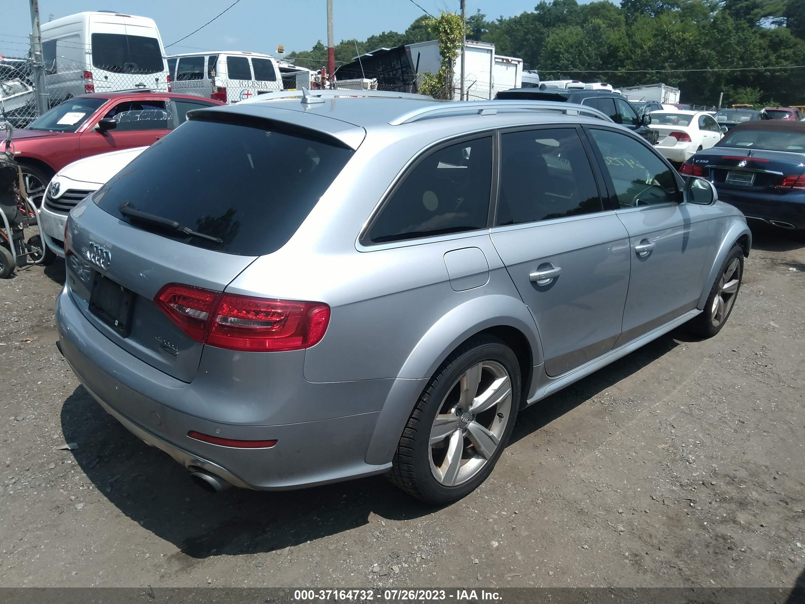 Photo 3 VIN: WA1UFAFL3GA007823 - AUDI ALLROAD 