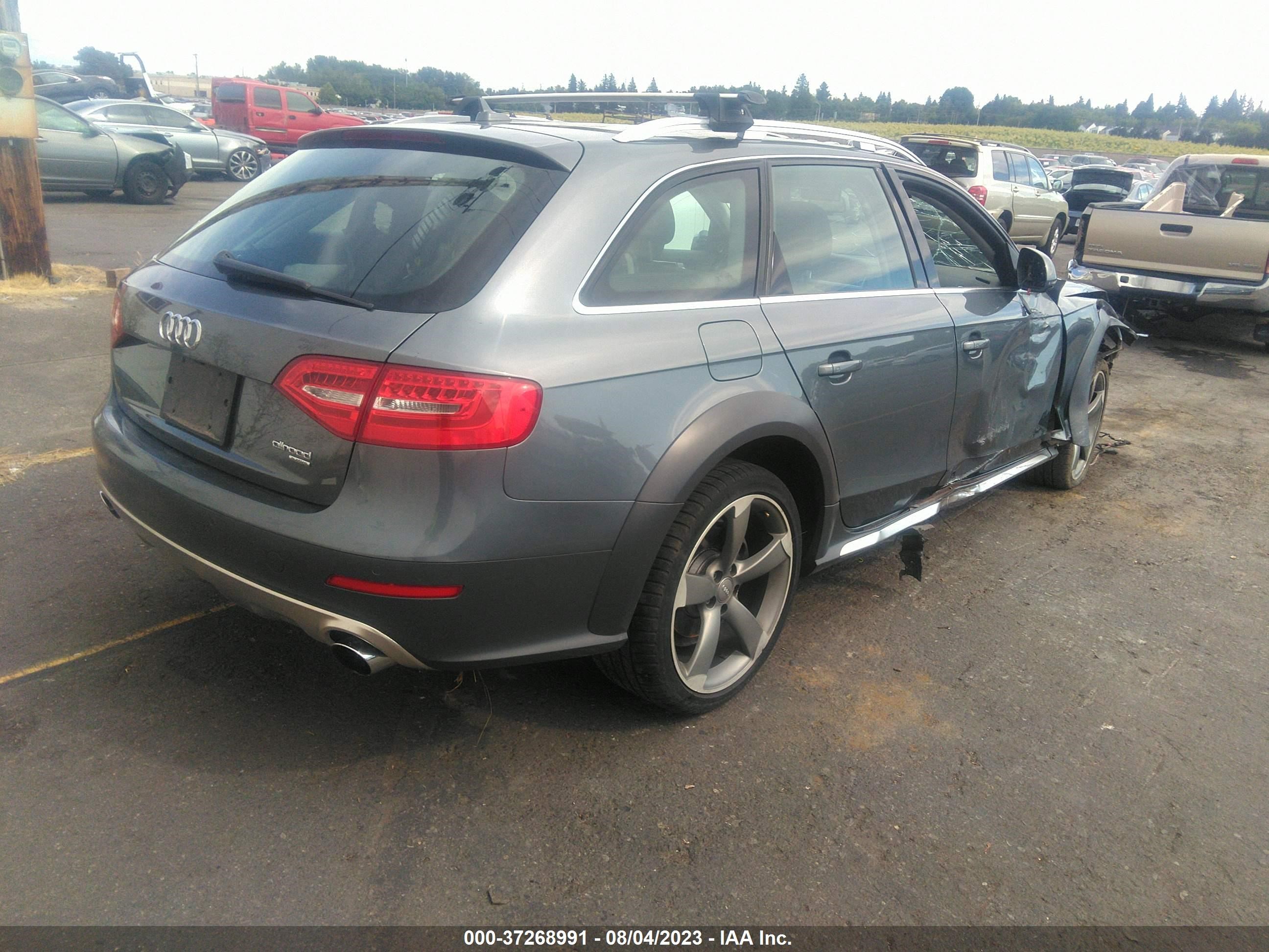 Photo 3 VIN: WA1UFAFL9EA096455 - AUDI ALLROAD 