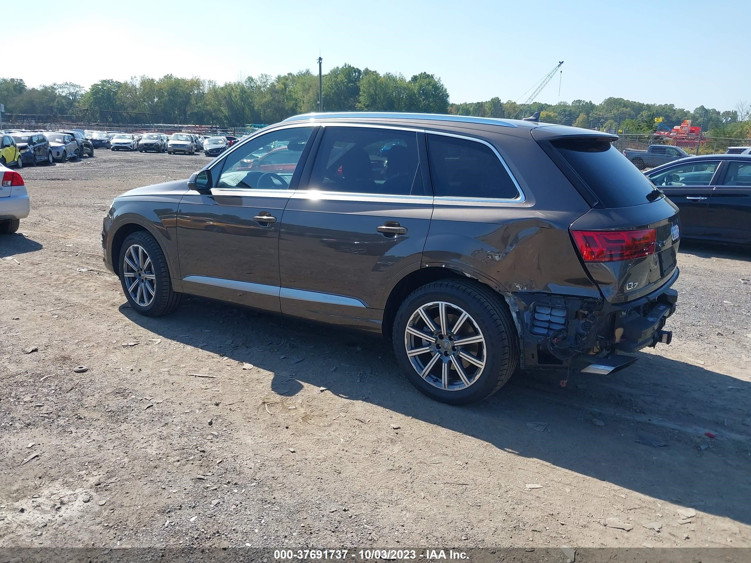 Photo 2 VIN: WA1VAAF70HD032524 - AUDI Q7 