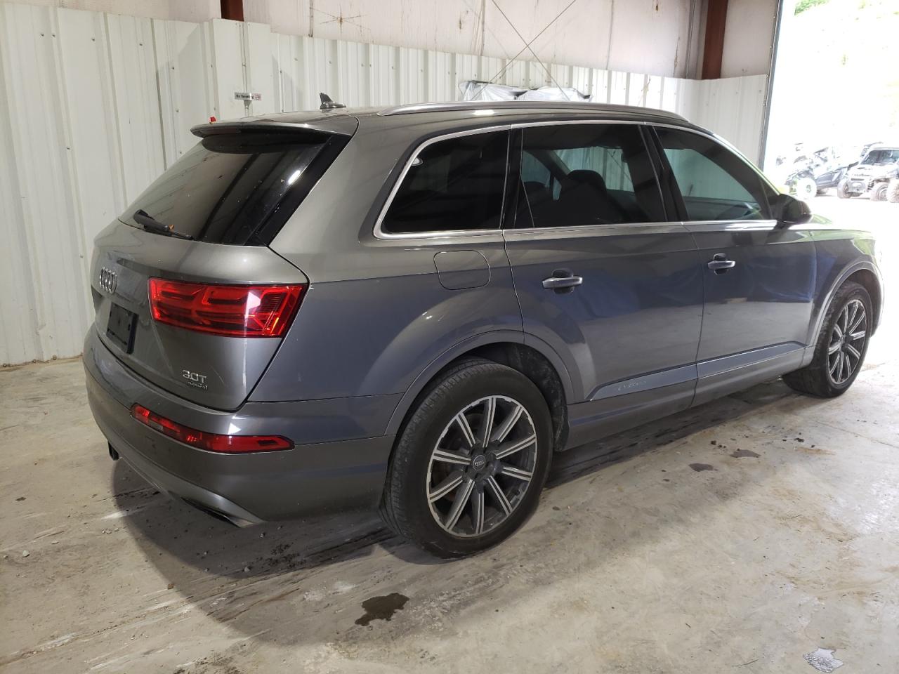 Photo 2 VIN: WA1VAAF73HD002921 - AUDI Q7 