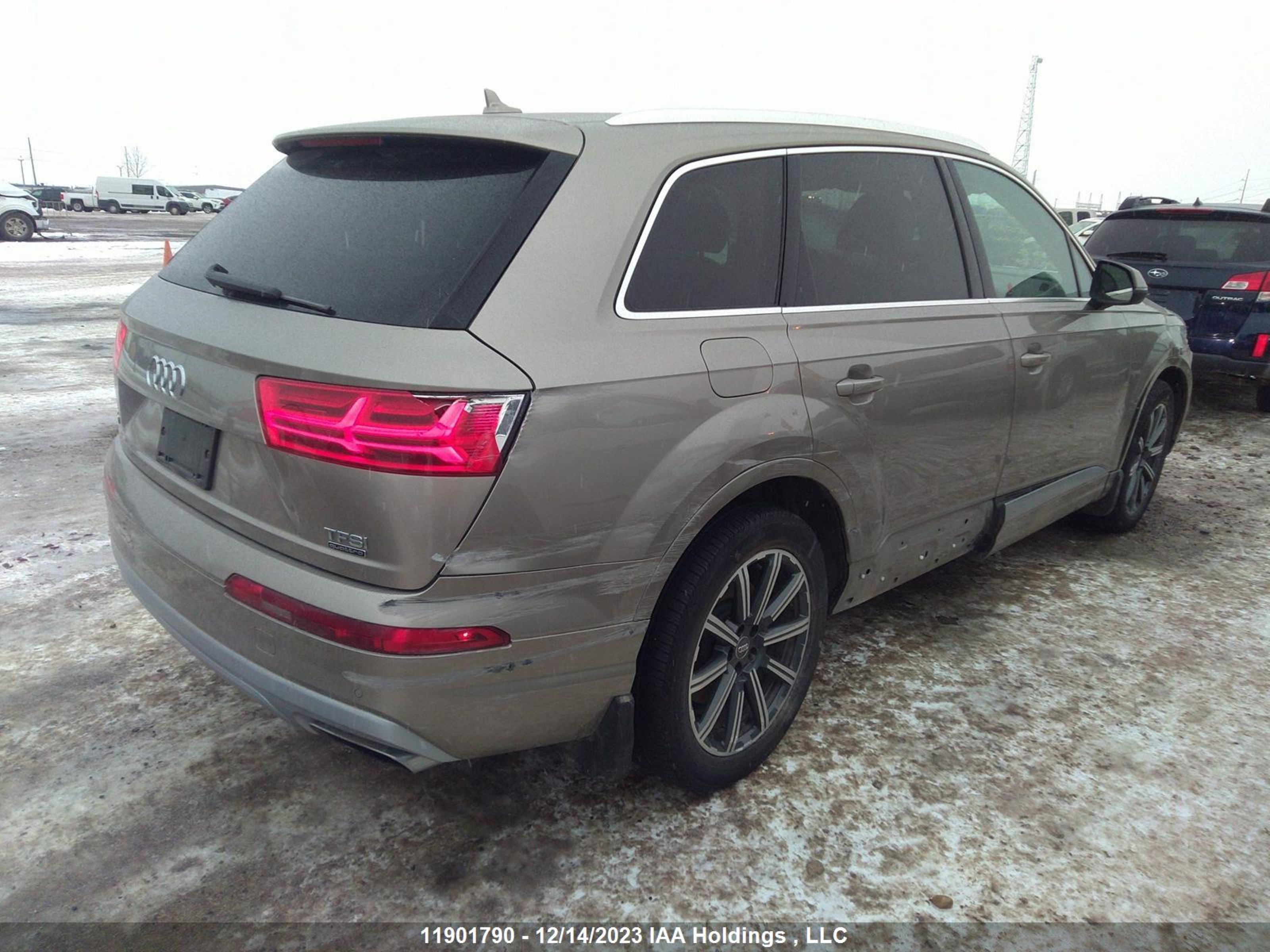 Photo 3 VIN: WA1VAAF73HD028547 - AUDI Q7 