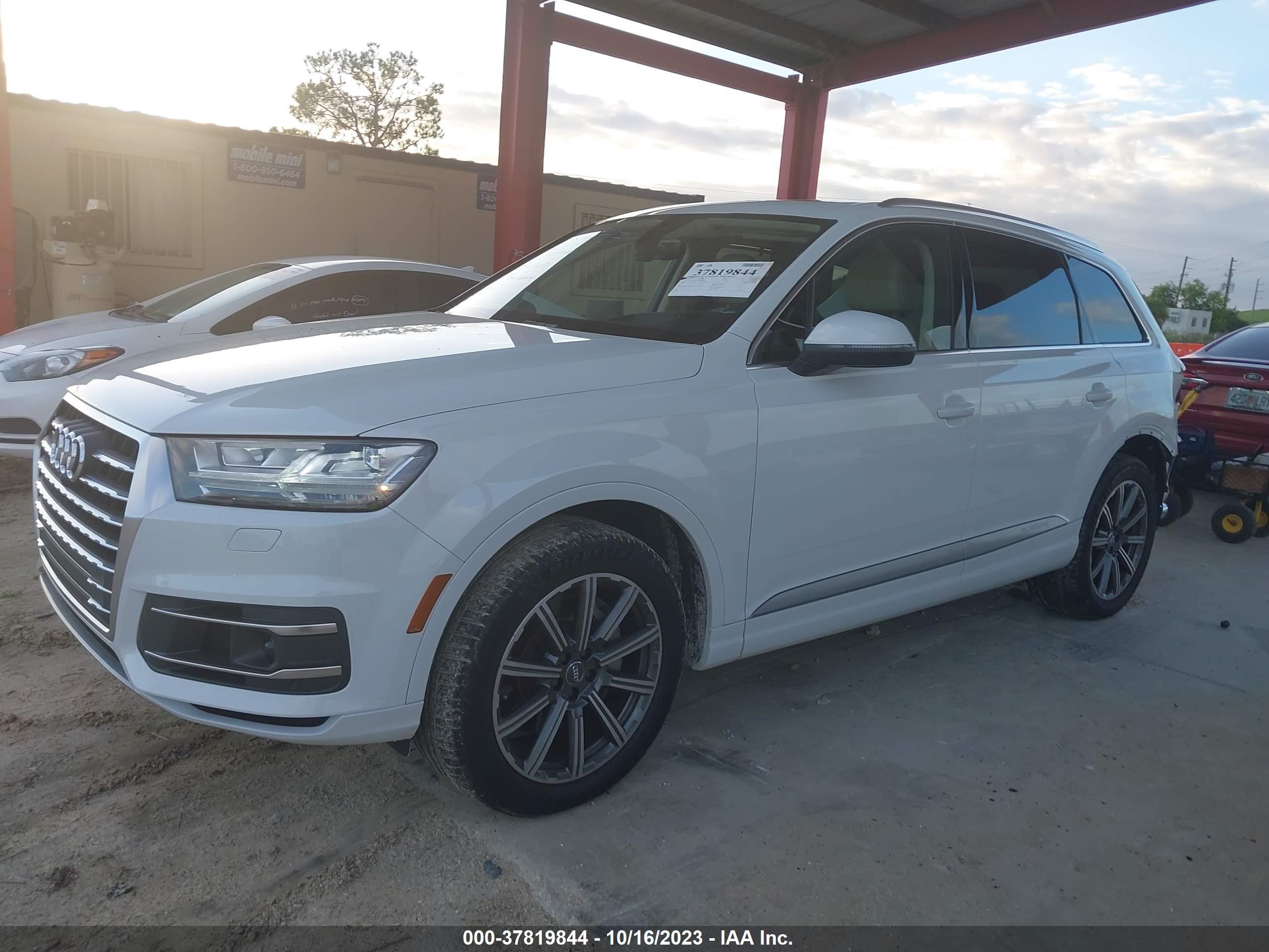 Photo 1 VIN: WA1VAAF73HD052637 - AUDI Q7 