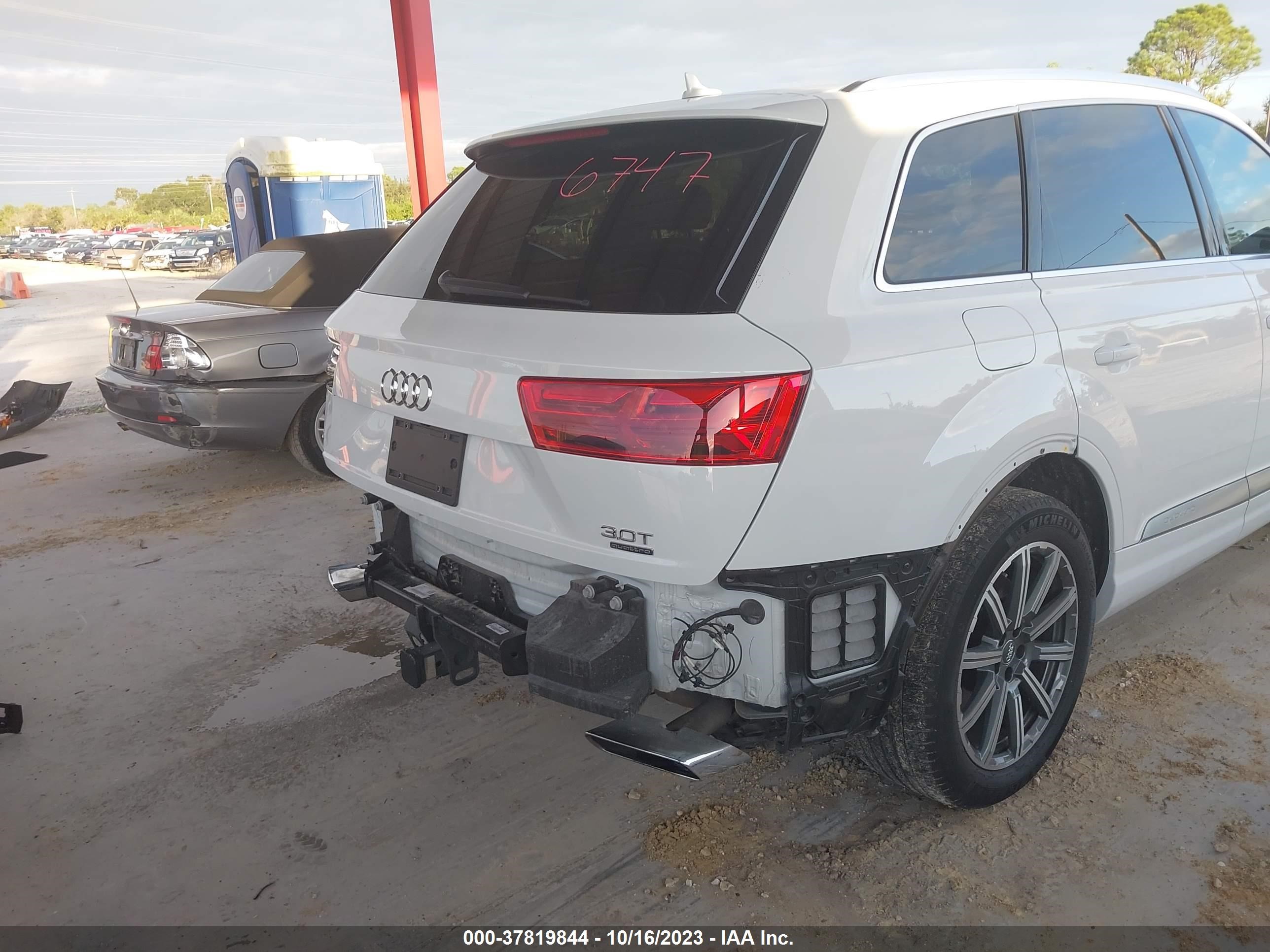 Photo 11 VIN: WA1VAAF73HD052637 - AUDI Q7 