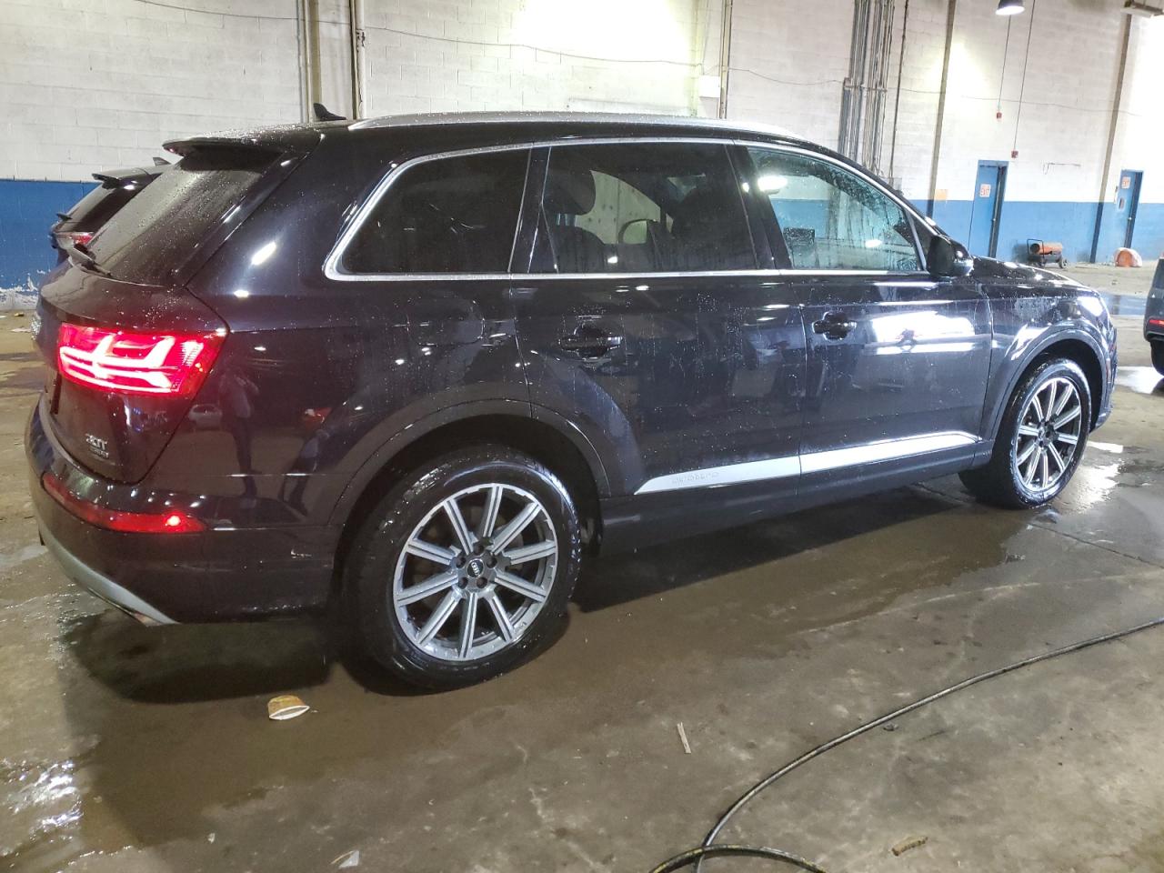 Photo 2 VIN: WA1VAAF73JD004965 - AUDI Q7 