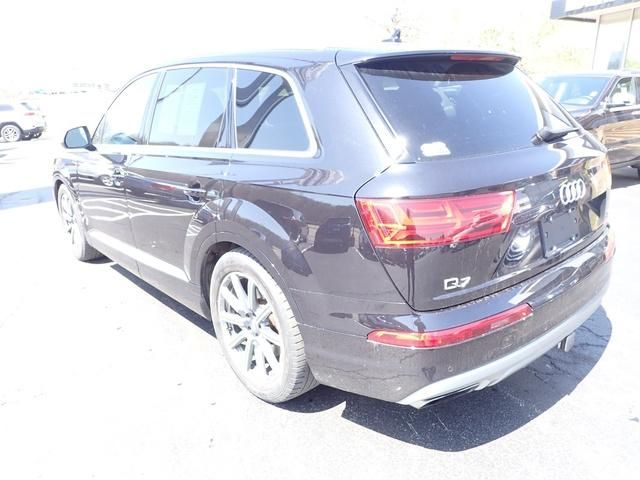 Photo 2 VIN: WA1VAAF75HD003620 - AUDI Q7 