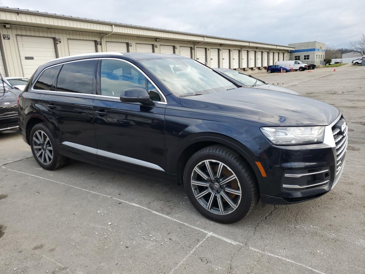 Photo 3 VIN: WA1VAAF75HD029313 - AUDI Q7 