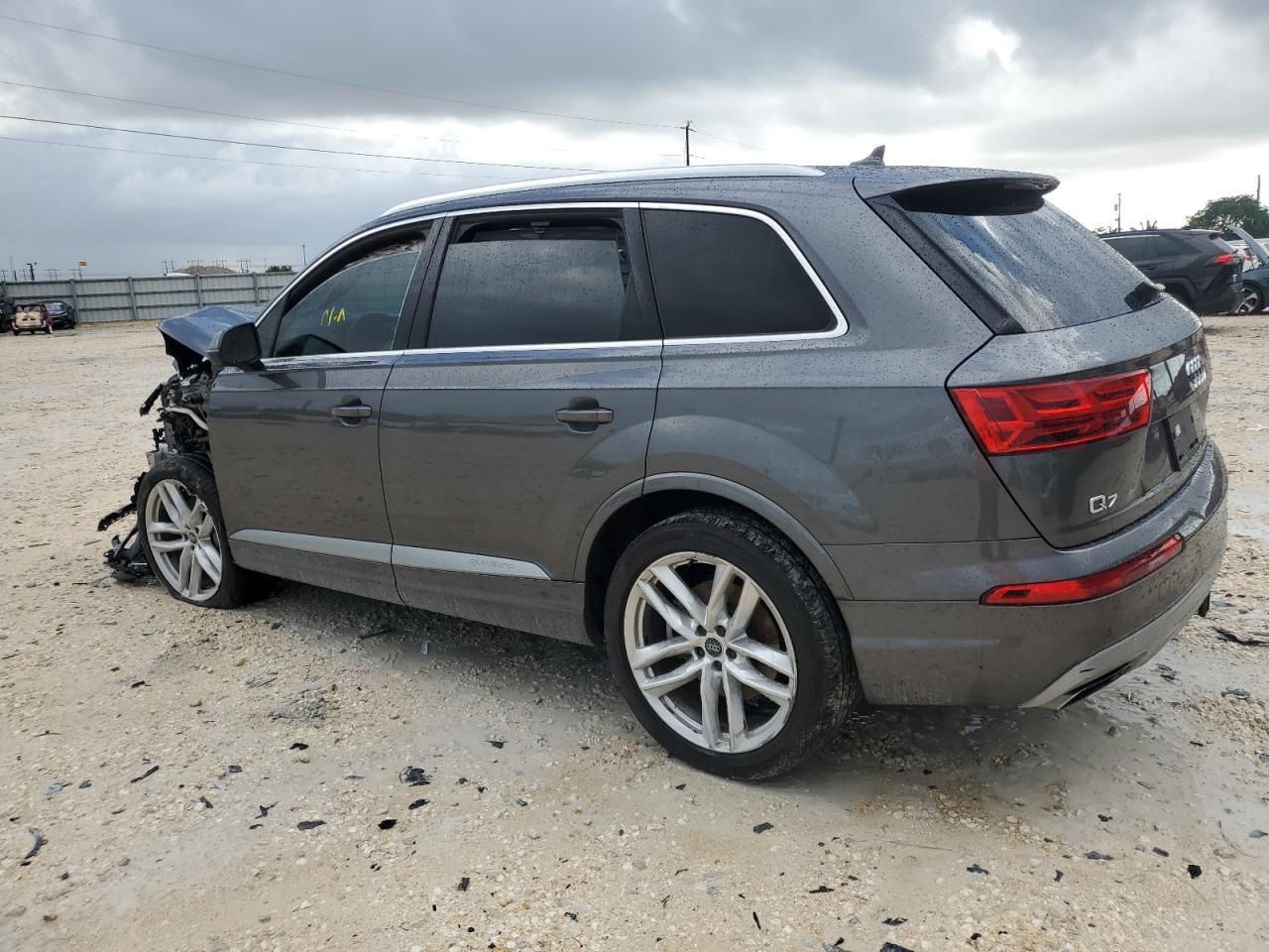 Photo 1 VIN: WA1VAAF75JD050359 - AUDI Q7 