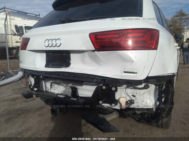 Photo 5 VIN: WA1VAAF75KD049679 - AUDI Q7 