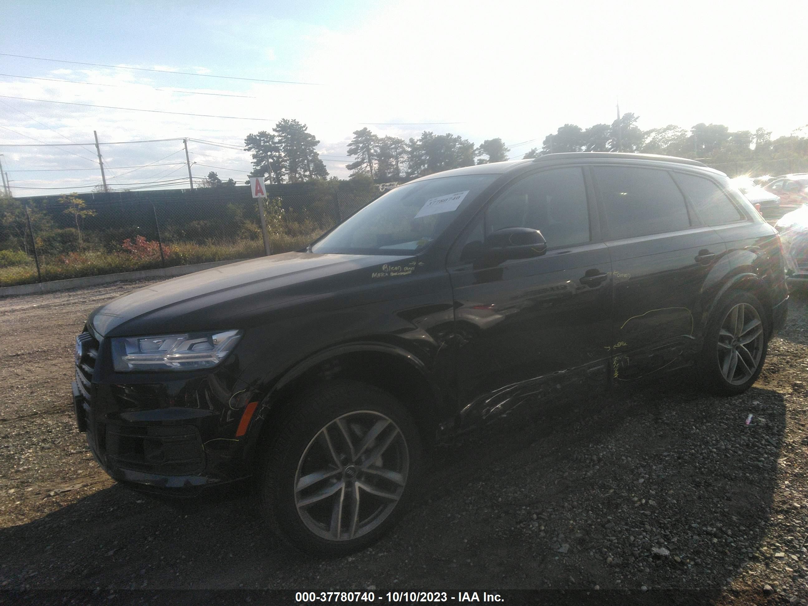 Photo 1 VIN: WA1VAAF77JD008632 - AUDI Q7 