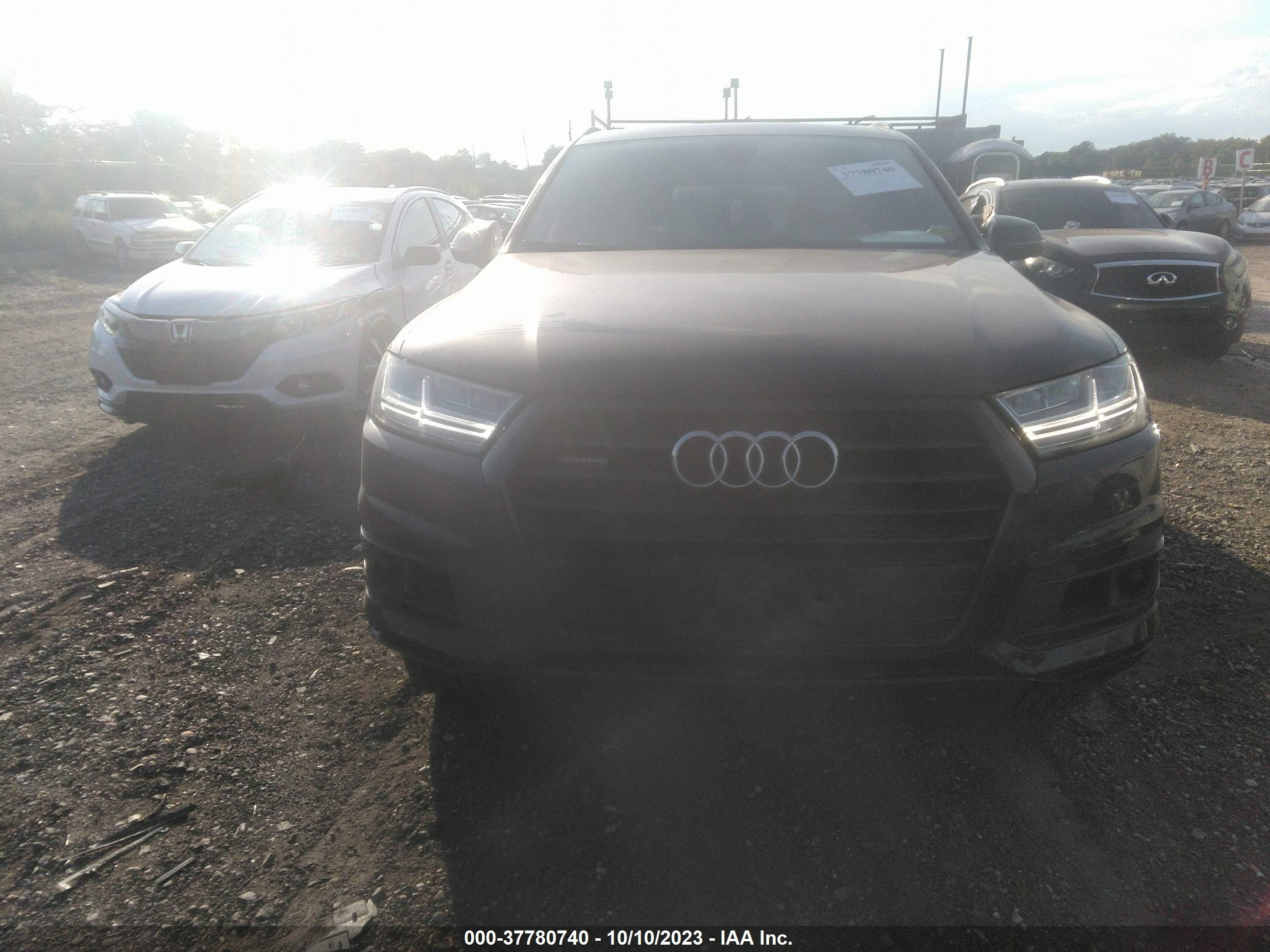 Photo 12 VIN: WA1VAAF77JD008632 - AUDI Q7 