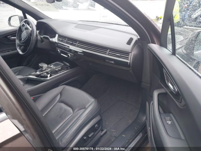 Photo 4 VIN: WA1VAAF78JD000975 - AUDI Q7 