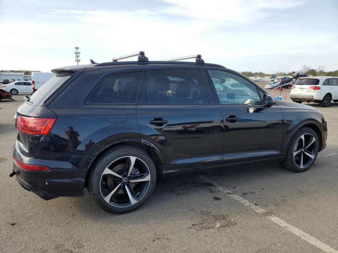 Photo 2 VIN: WA1VAAF79KD024025 - AUDI Q7 