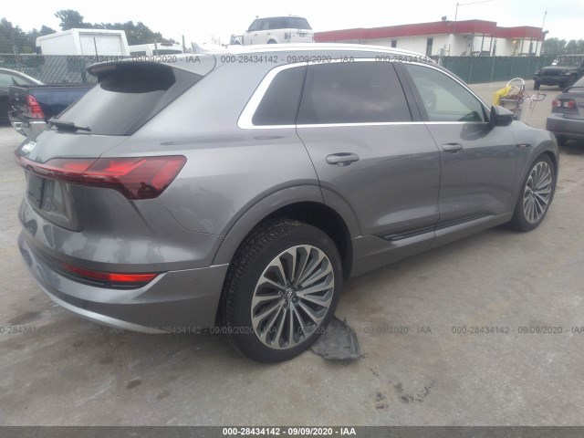 Photo 3 VIN: WA1VAAGE3KB008136 - AUDI E-TRON 