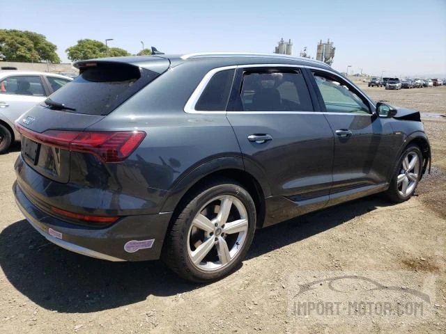 Photo 2 VIN: WA1VABGE0KB017804 - AUDI E-TRON 