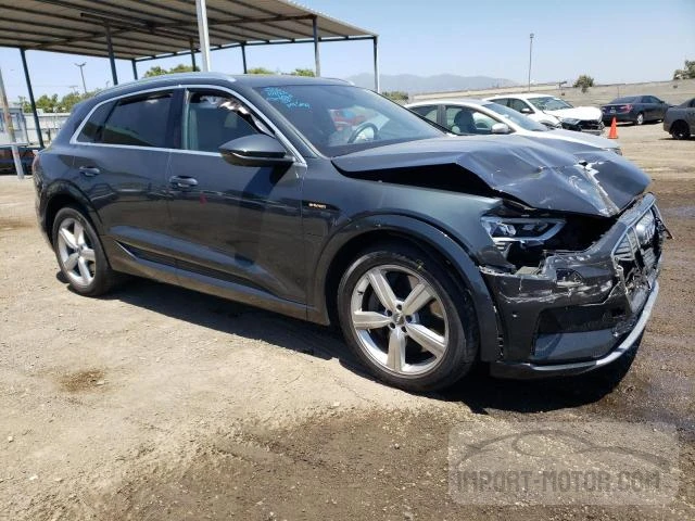 Photo 3 VIN: WA1VABGE0KB017804 - AUDI E-TRON 